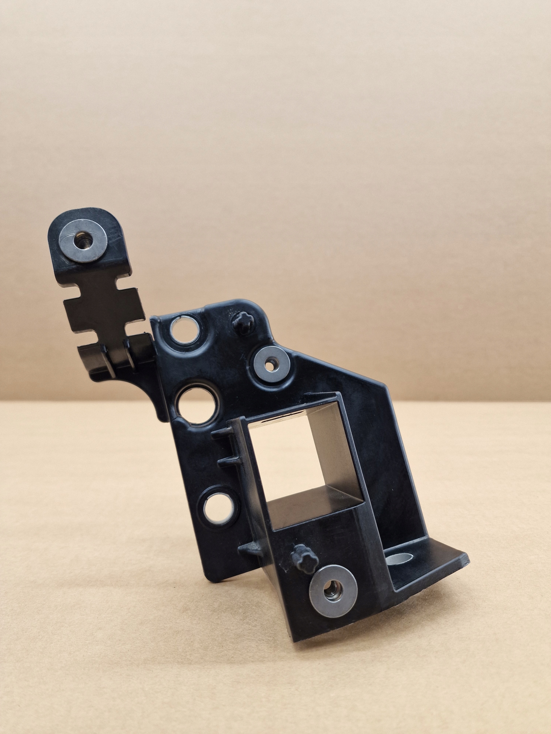 left console supports of the front VOLVO XC40 EC40 EX40 C40