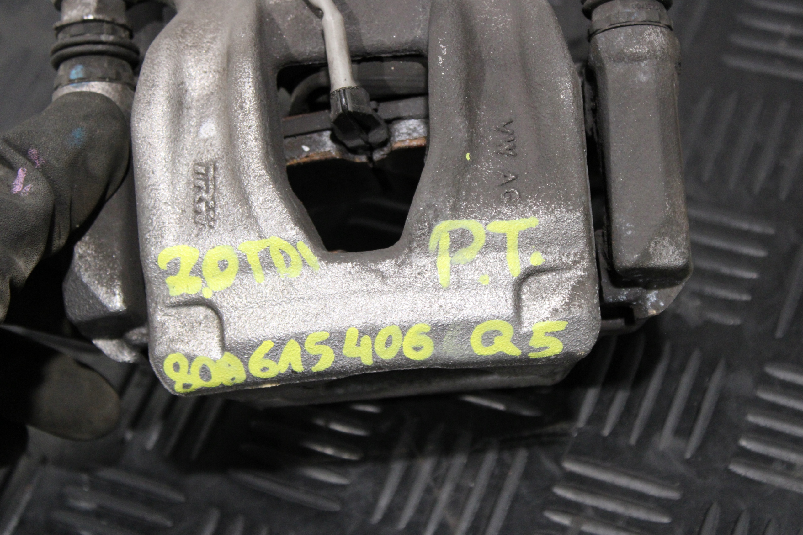 caliper brake right rear part AUDI Q5 80A QUATTRO 80A615406