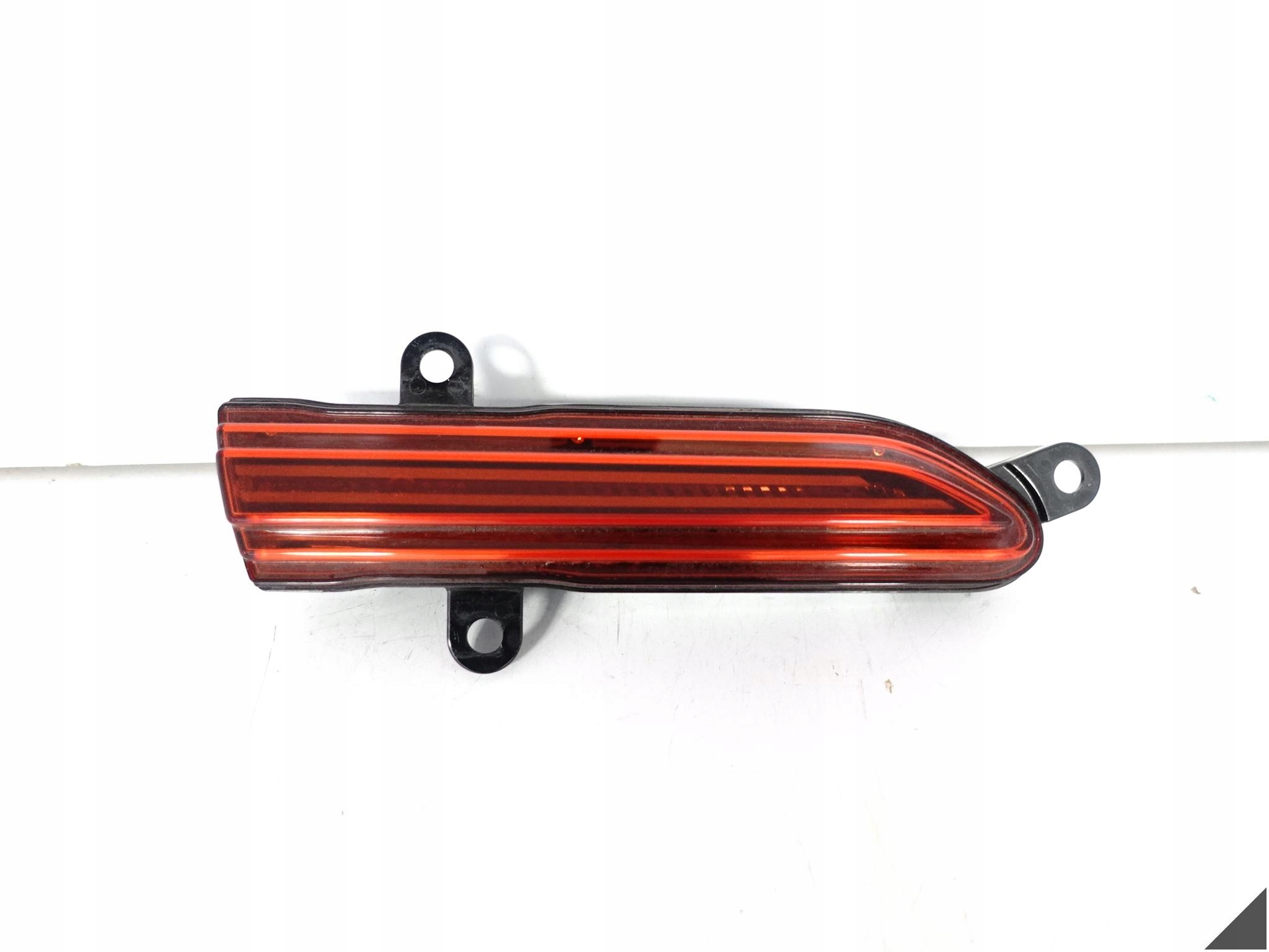 ASTON MARTIN DB11 16-23 light DECKLID of lights W boot left rear part ( EU ) ROSE