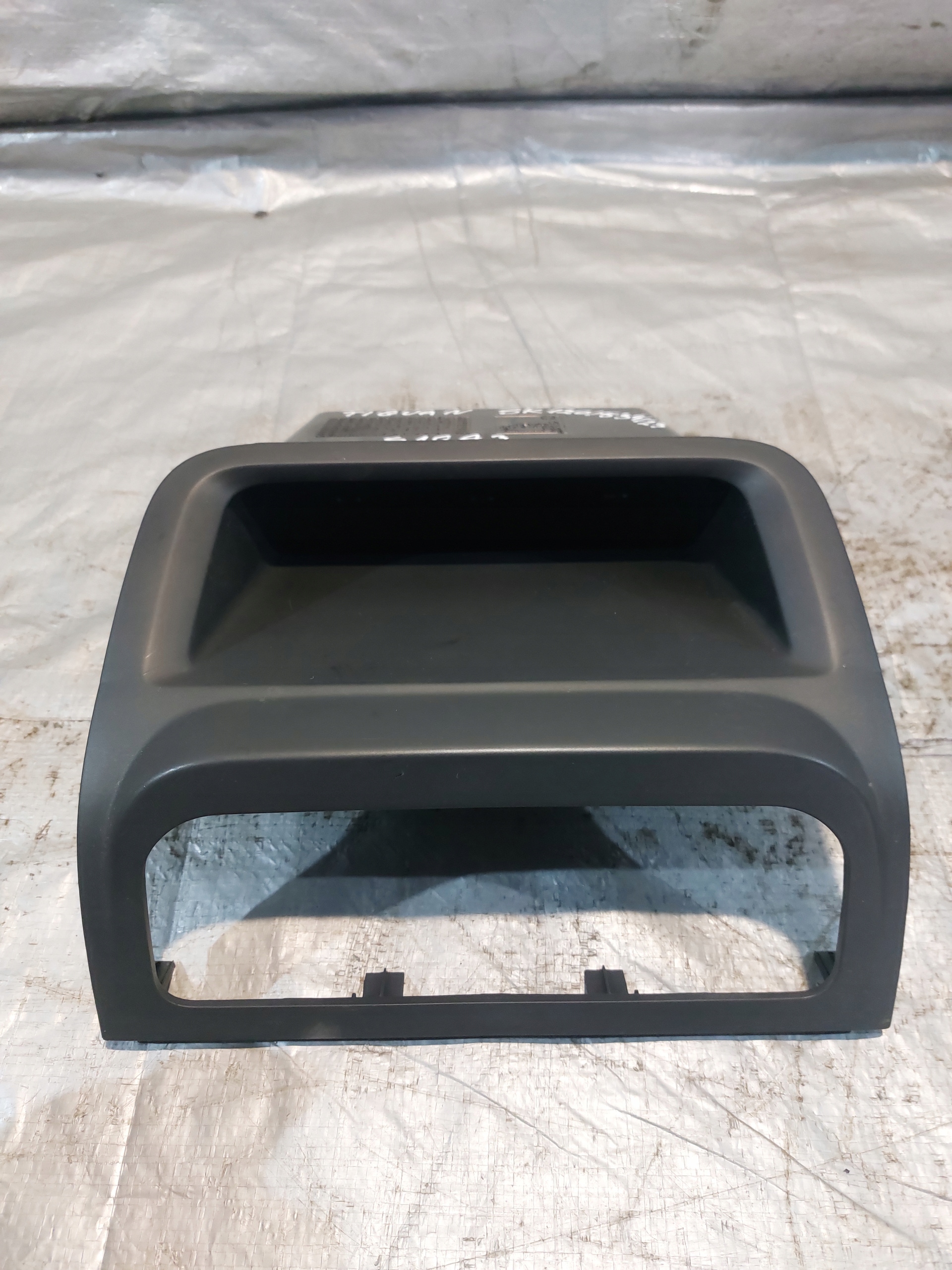 frame passenger compartment consoles VW TIGUAN and
