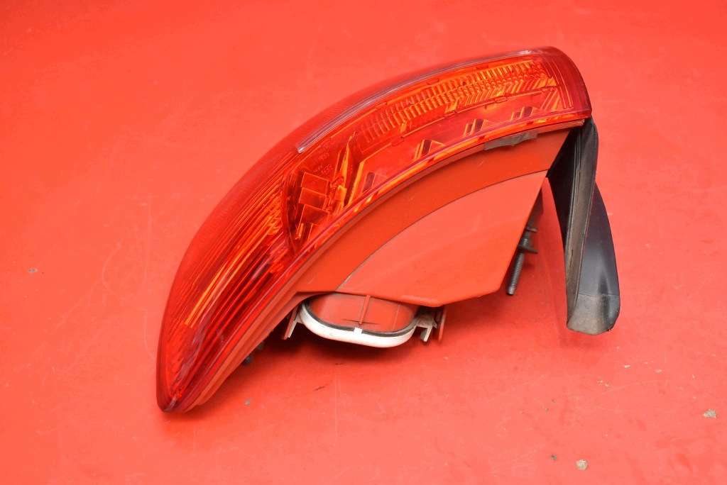 light right rear part rear LED 89094150 AUDI A6 C6 KOMBI 04-08
