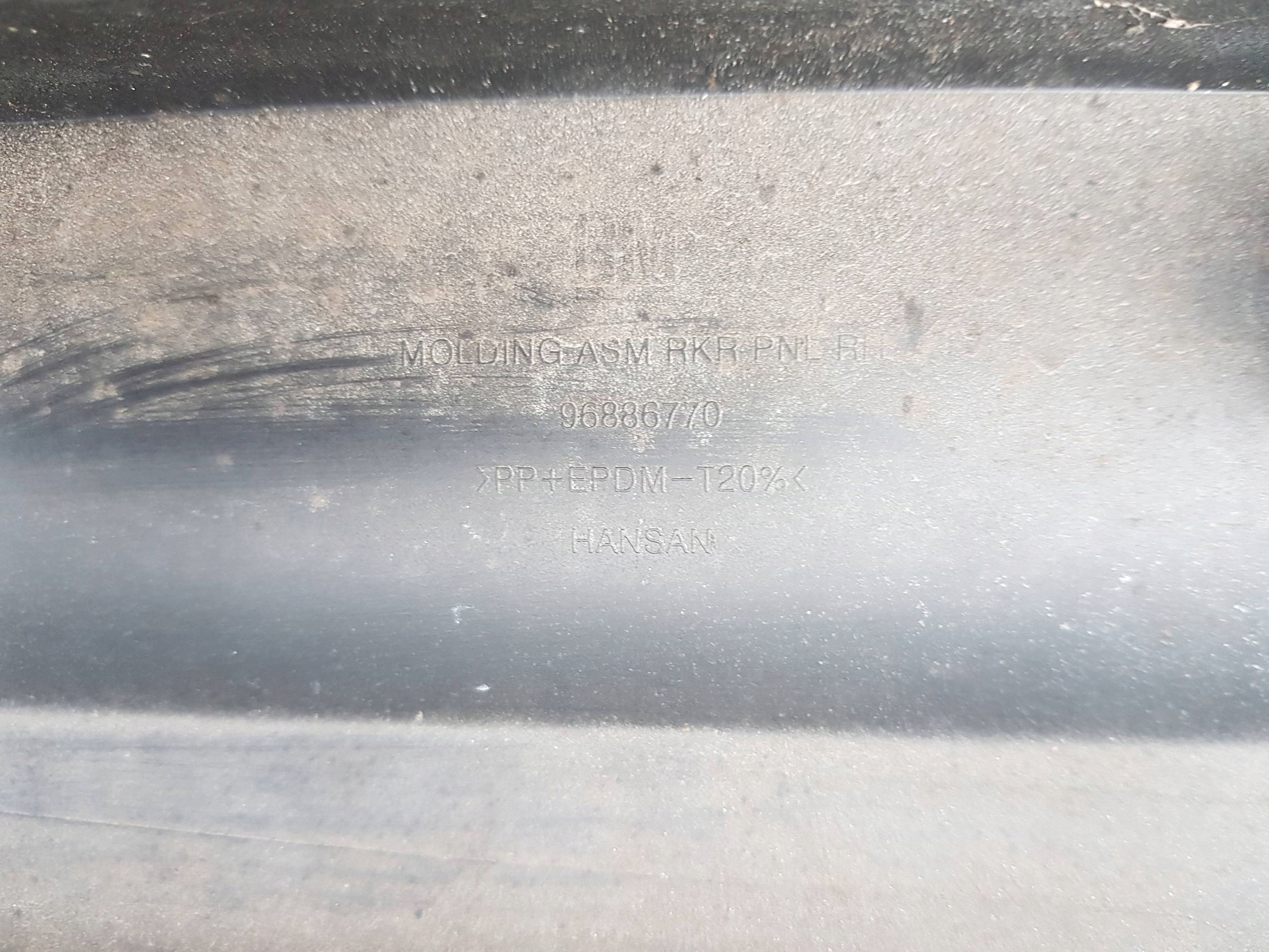CHEVROLET ORLANDO moulding threshold left 2013R