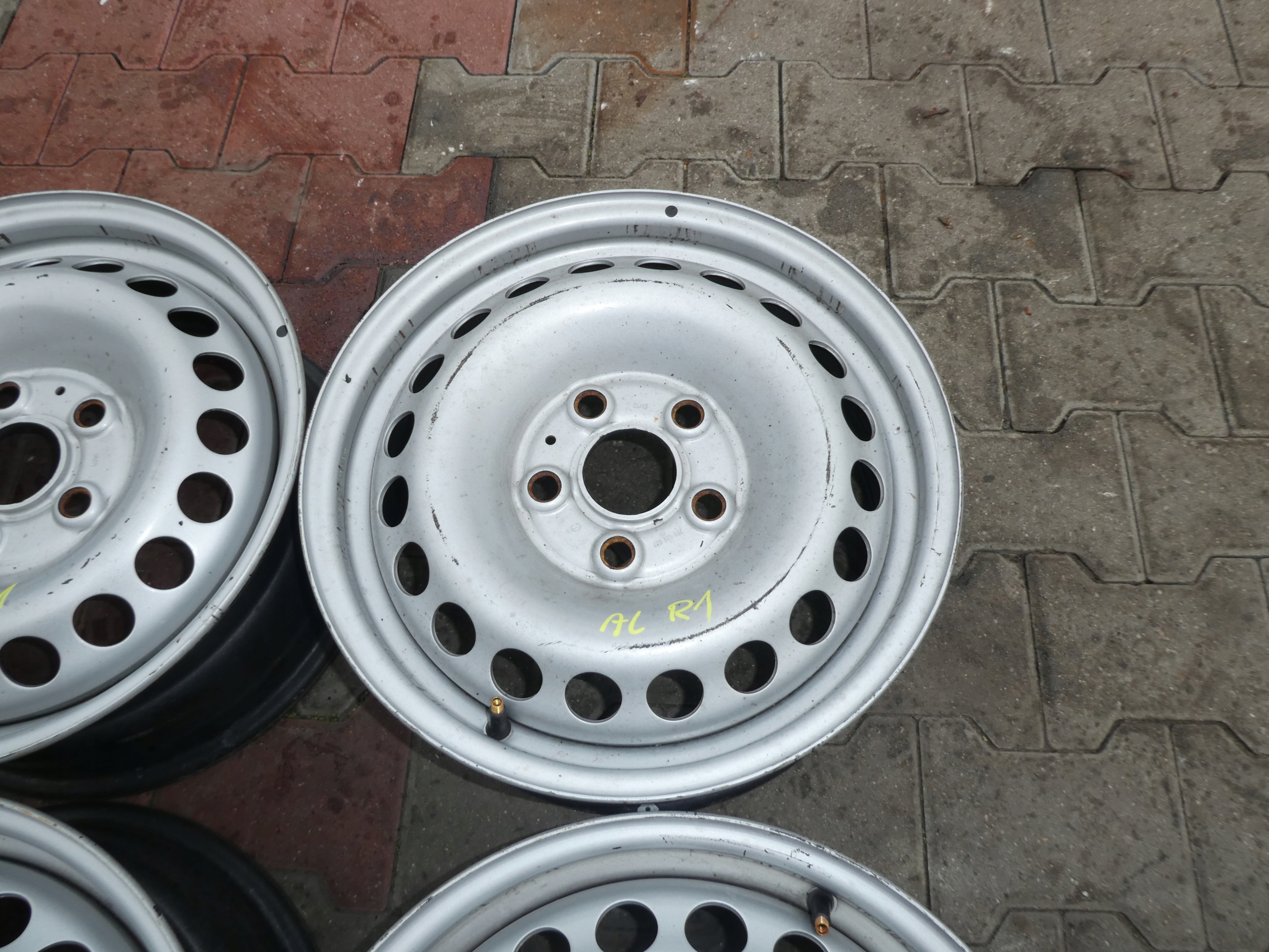 VW T5 T6 CERCHI FERRO 7E0601027 16CALI ET51