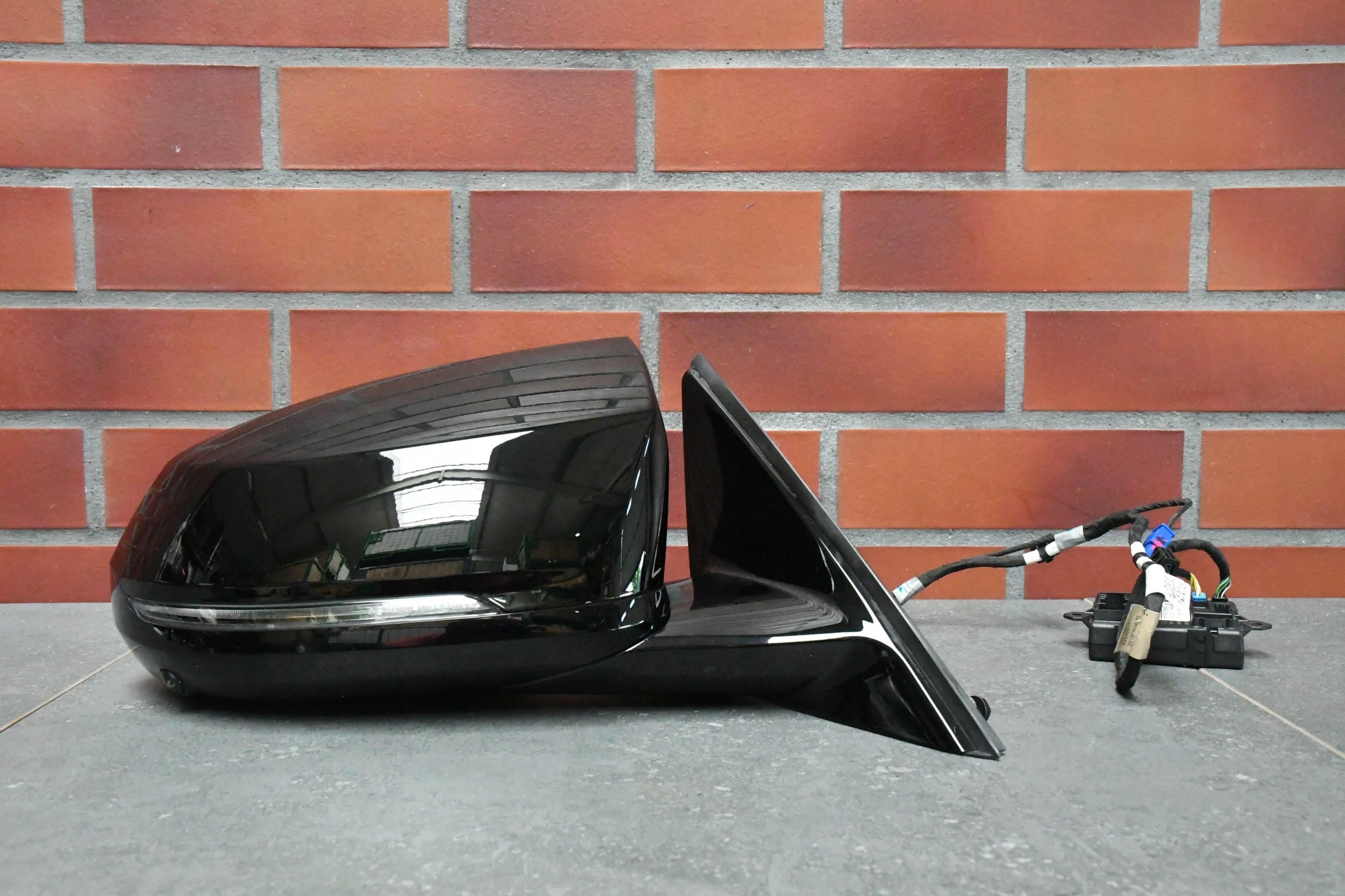mirror right BMW 1 F70 m-packet KAMERA`triangle