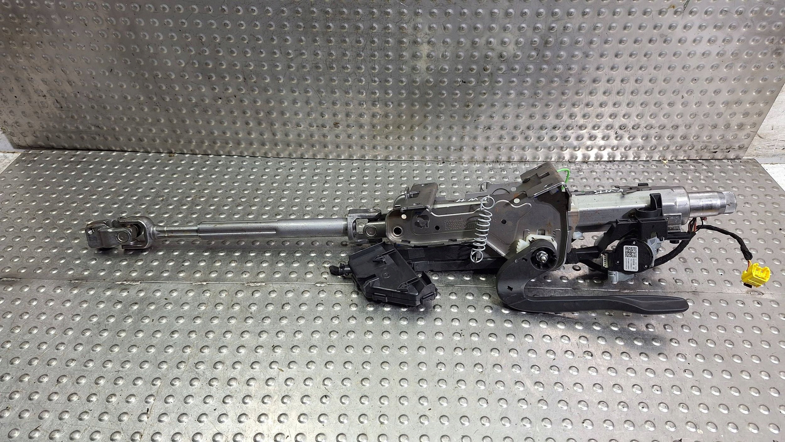 steering wheel rod 5Q1419502C AUDI TT 8S