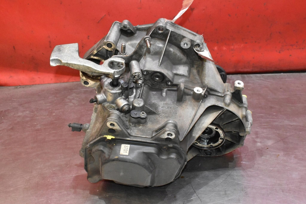 Boîte Engrenage FXQ VW GOLF 5 V 1.4 FSI 90 KM 03-09