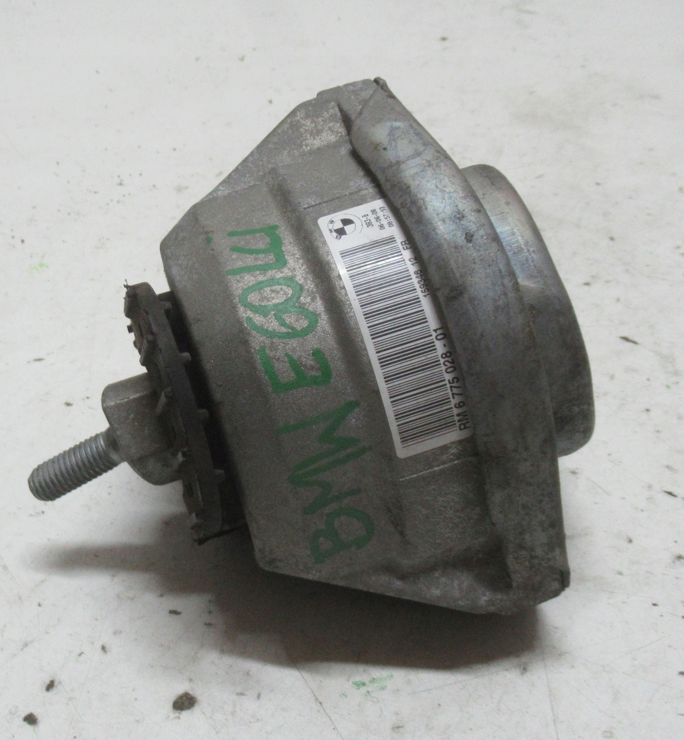 BMW E60 3.0 LCI 08R engine mount right 6775028