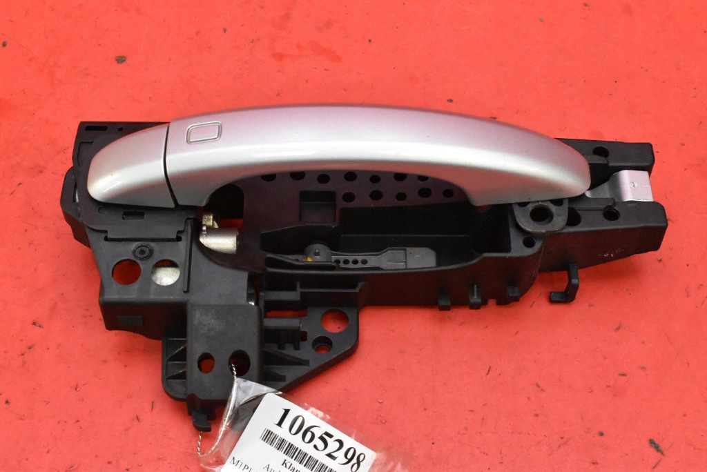 handle right rear part rear KEYLESS LX7W AUDI A4 B8 LIFT 11-16