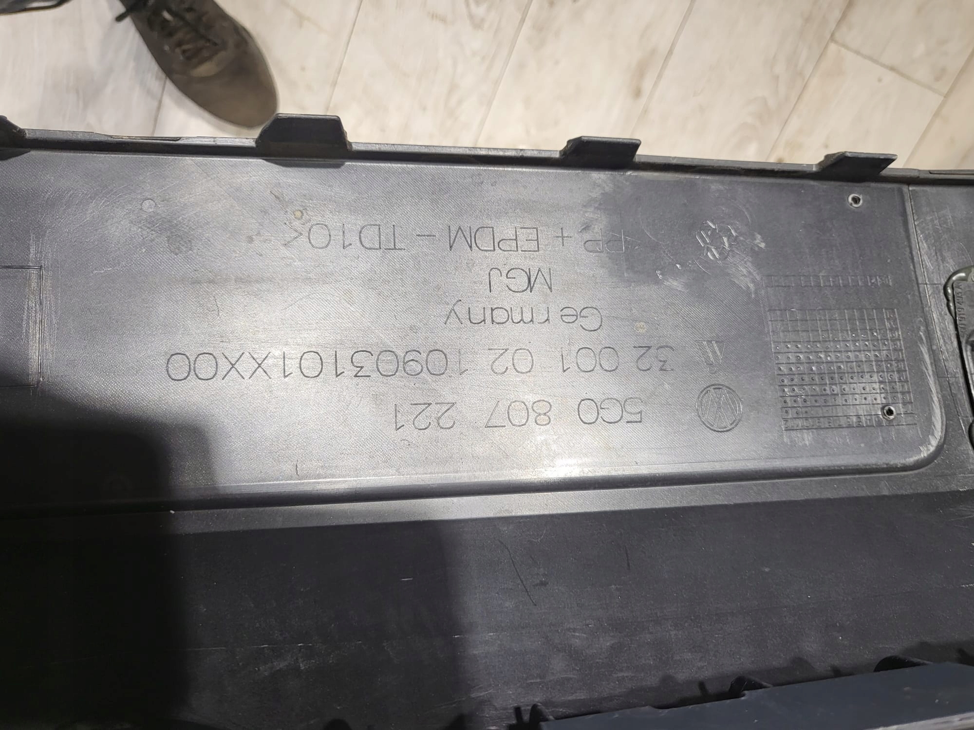 бампер передний vw GOLF VII 7 4 датчик парковки