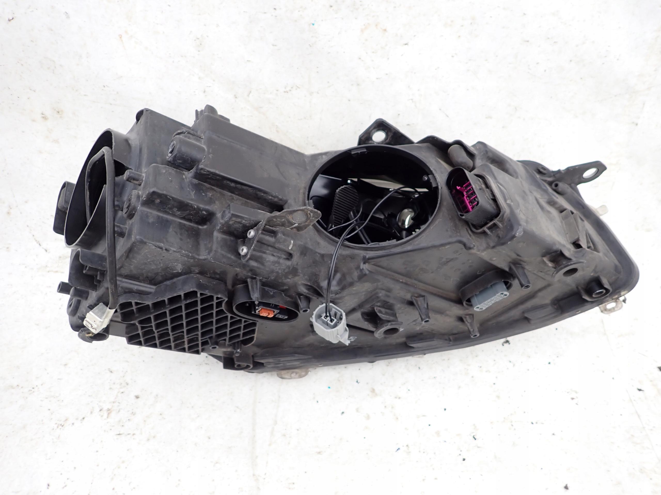 VW GOLF VI 6 GTI 08-12 XENON light left front
