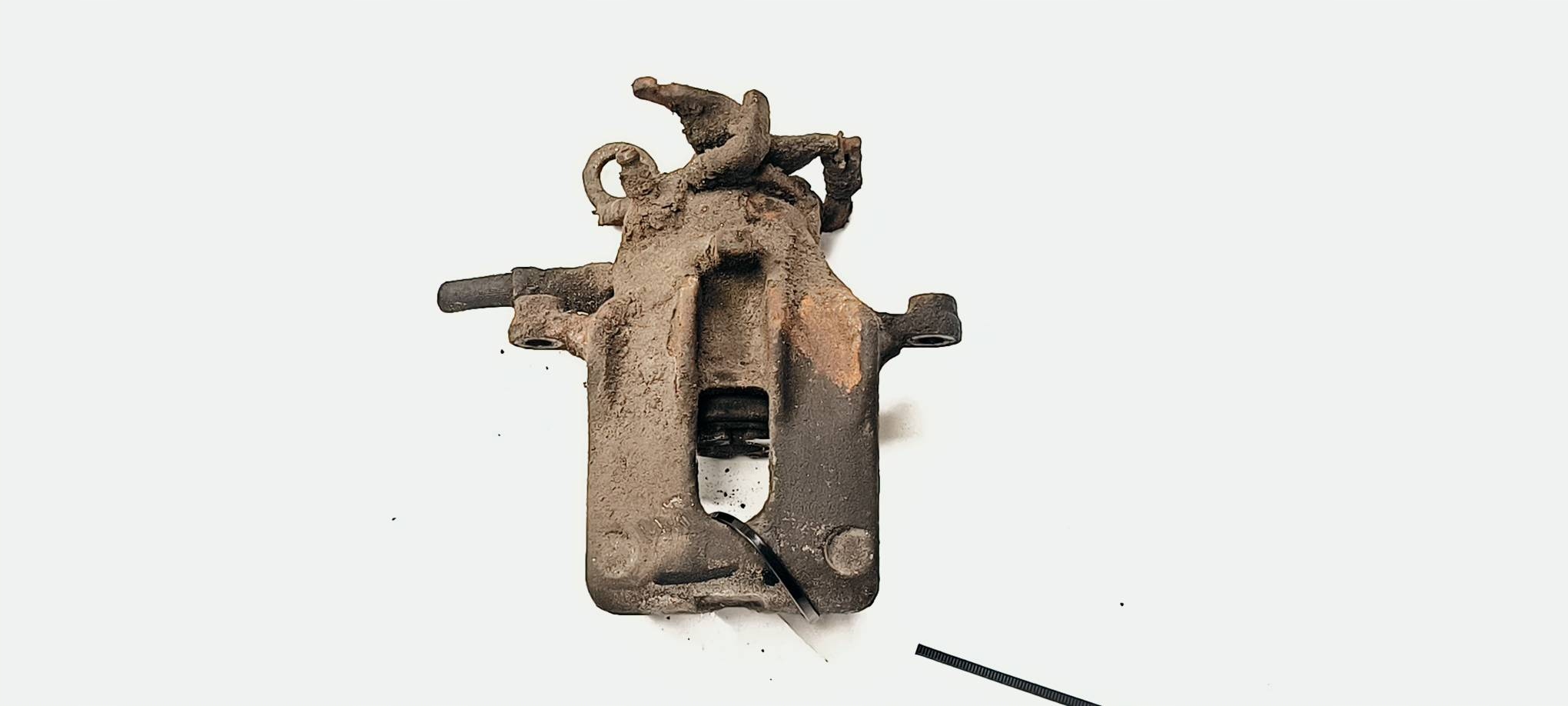 caliper brake rear part left 1.8 TDCI FORD FOCUS MK1