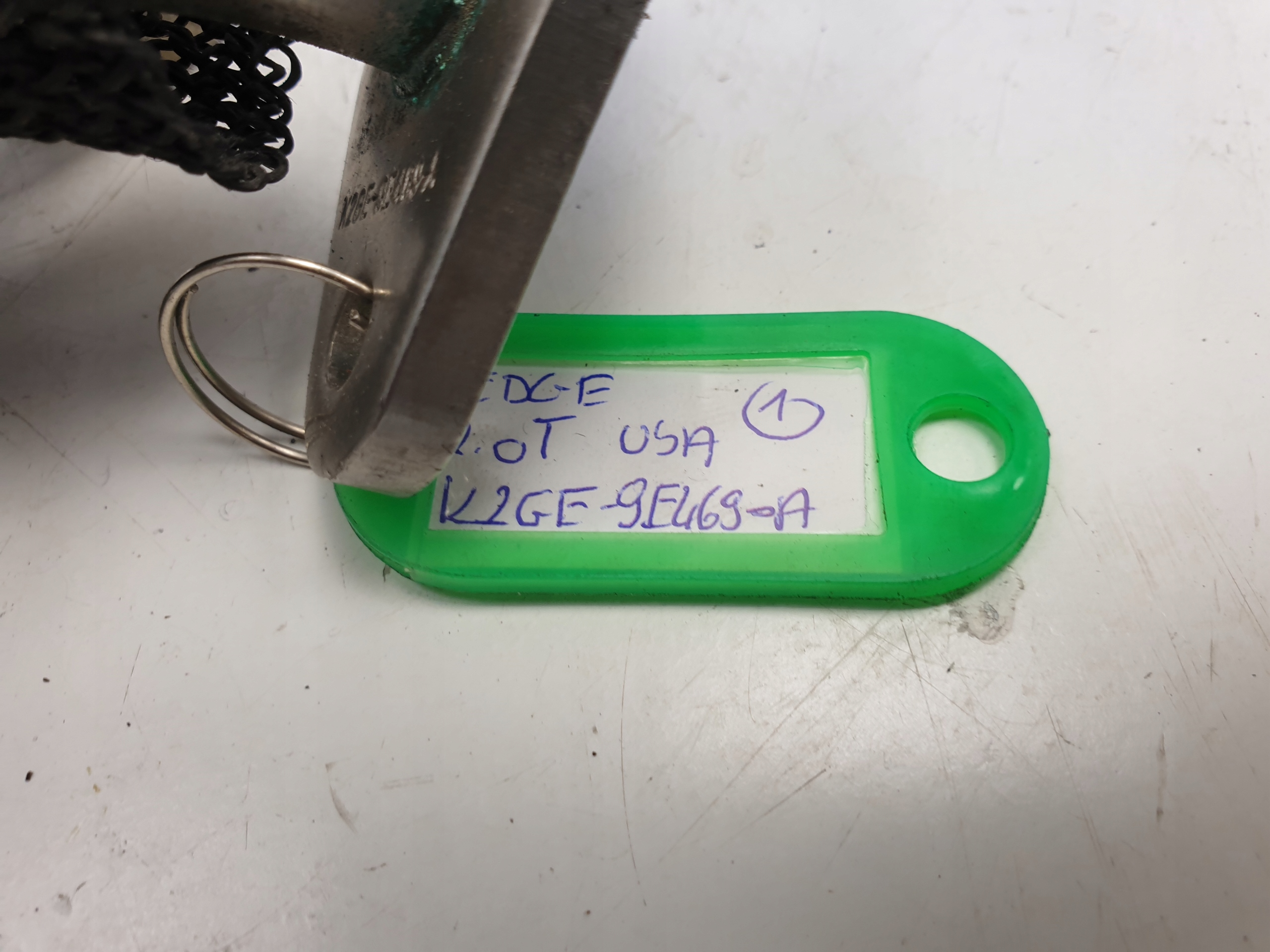 K2GE-9E469-A - Ford Edge USA 2.0 T труба EGR труба