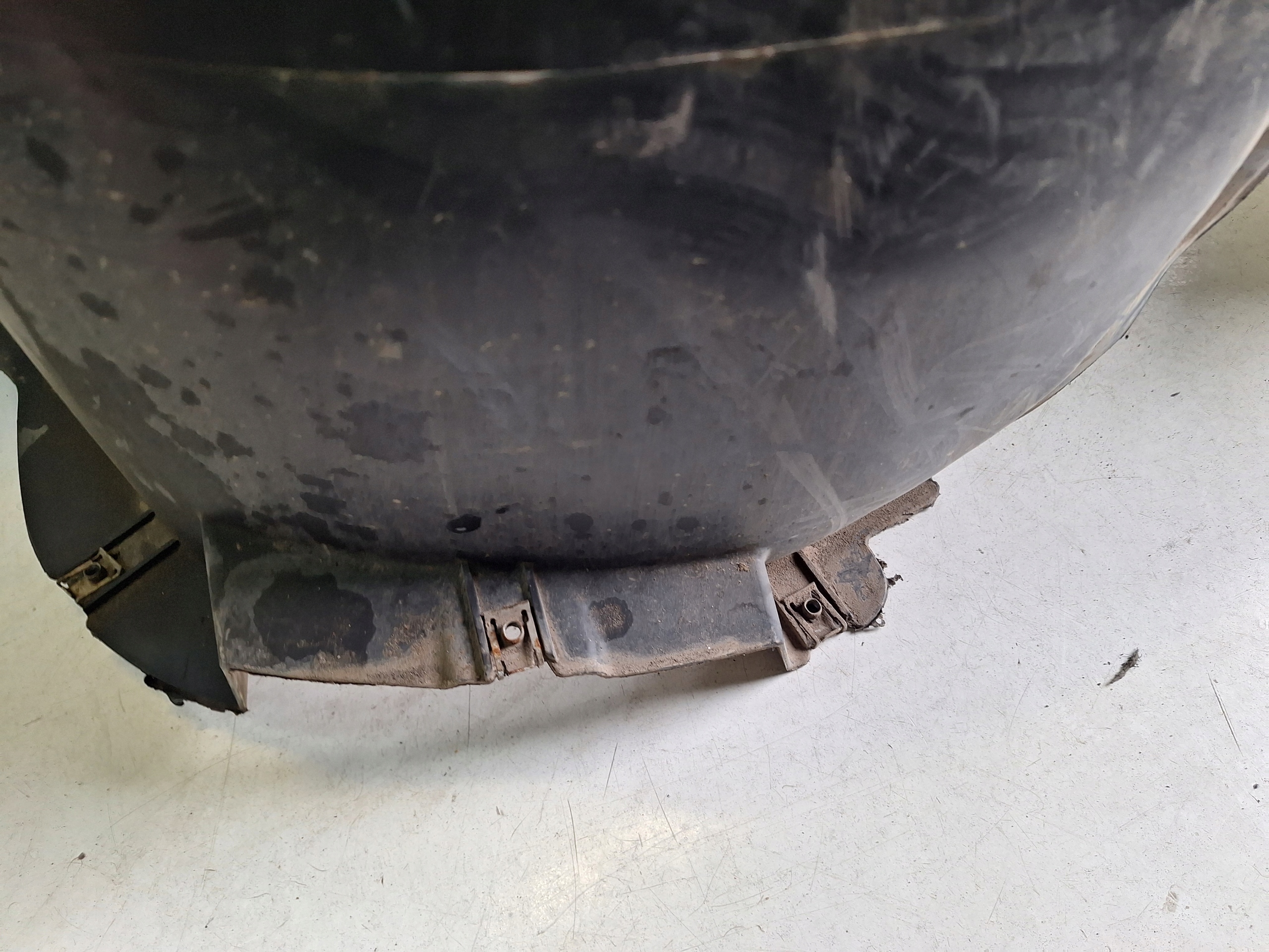 PEUGEOT EXPERT III 16-> mudguard front left