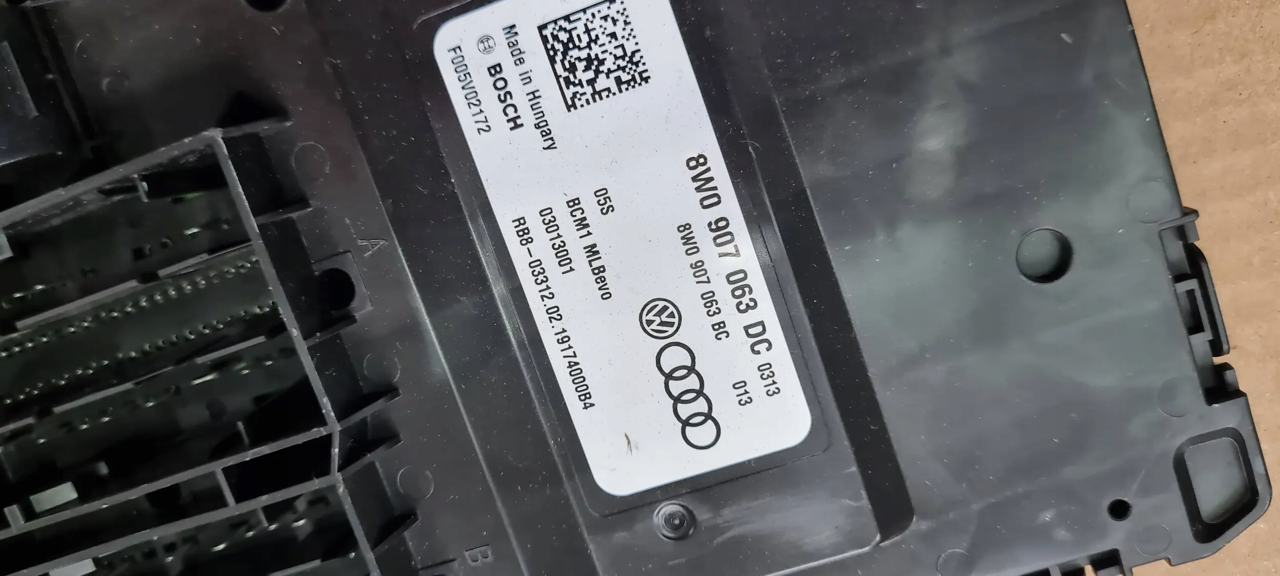 A4 B9 8W module control unit KOMFORTU 8W0907063BC A5 8W