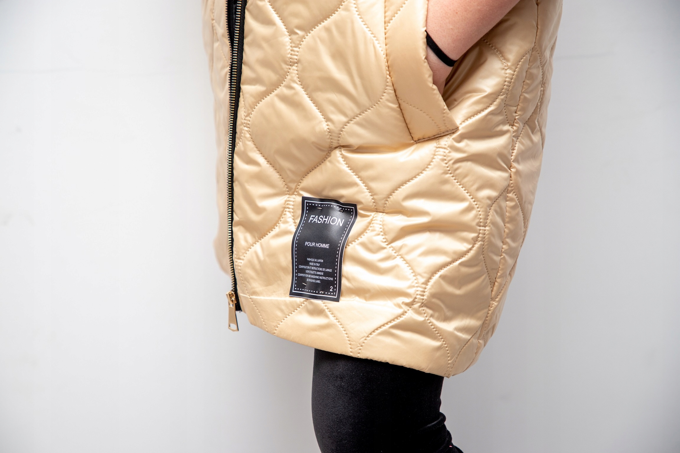 KAMIZELKA DAMSKA DŁUGA PIKOWANA BEZRĘKAWNIK S/M Kaptur z kapturem