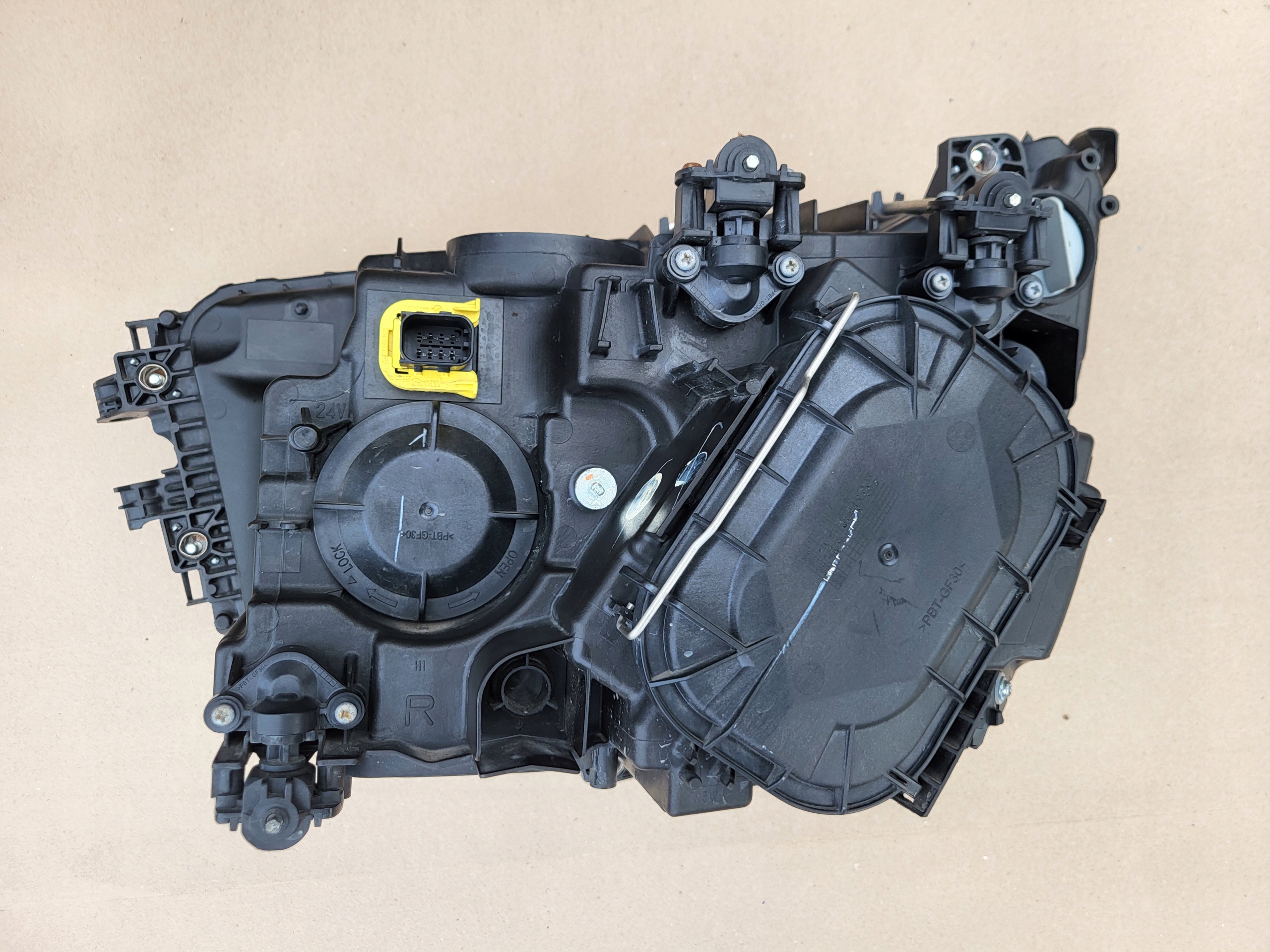 light REFLEKTOR left front MERCEDES ACTROS MP4 W960 OE EUROPA