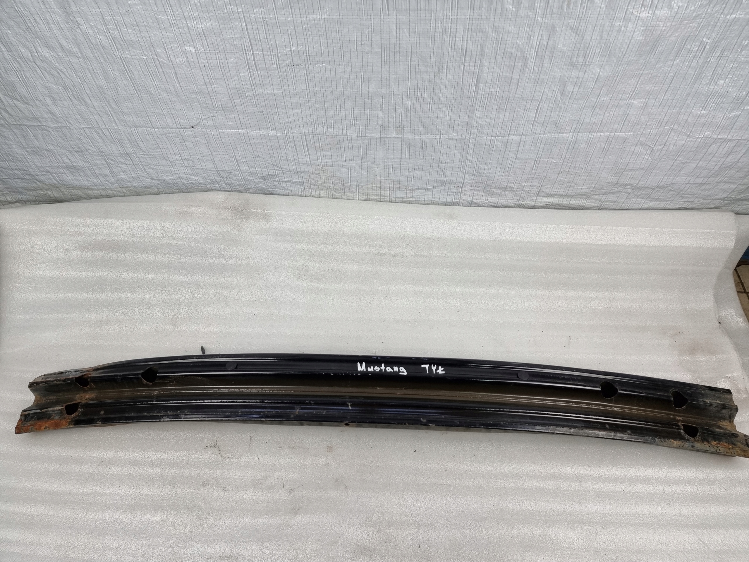 БАМПЕР ЗАДНІЙ FORD MUSTANG V 10-14