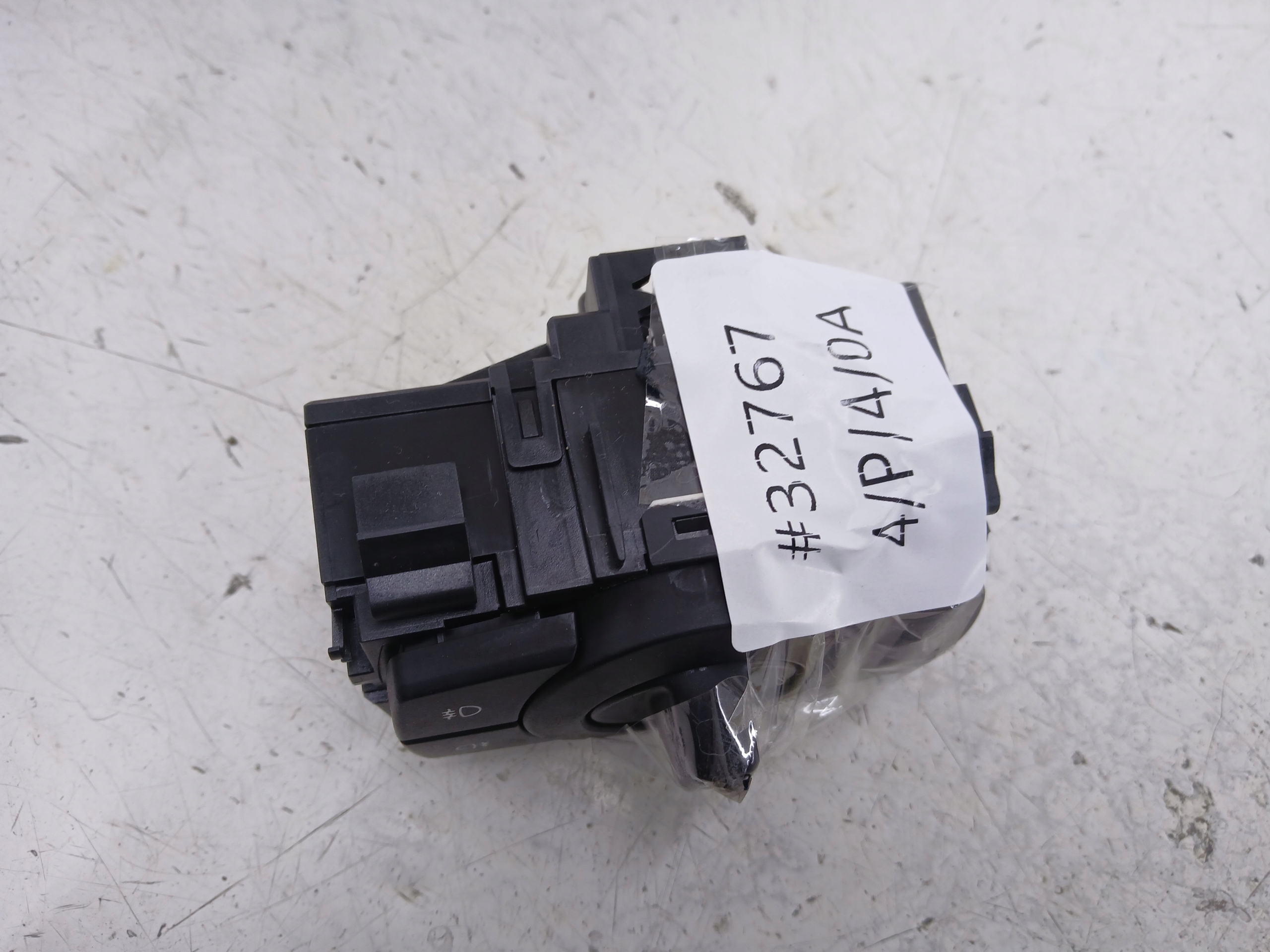 BMW E90 E91 E83 E87 E84 light switch 6932794