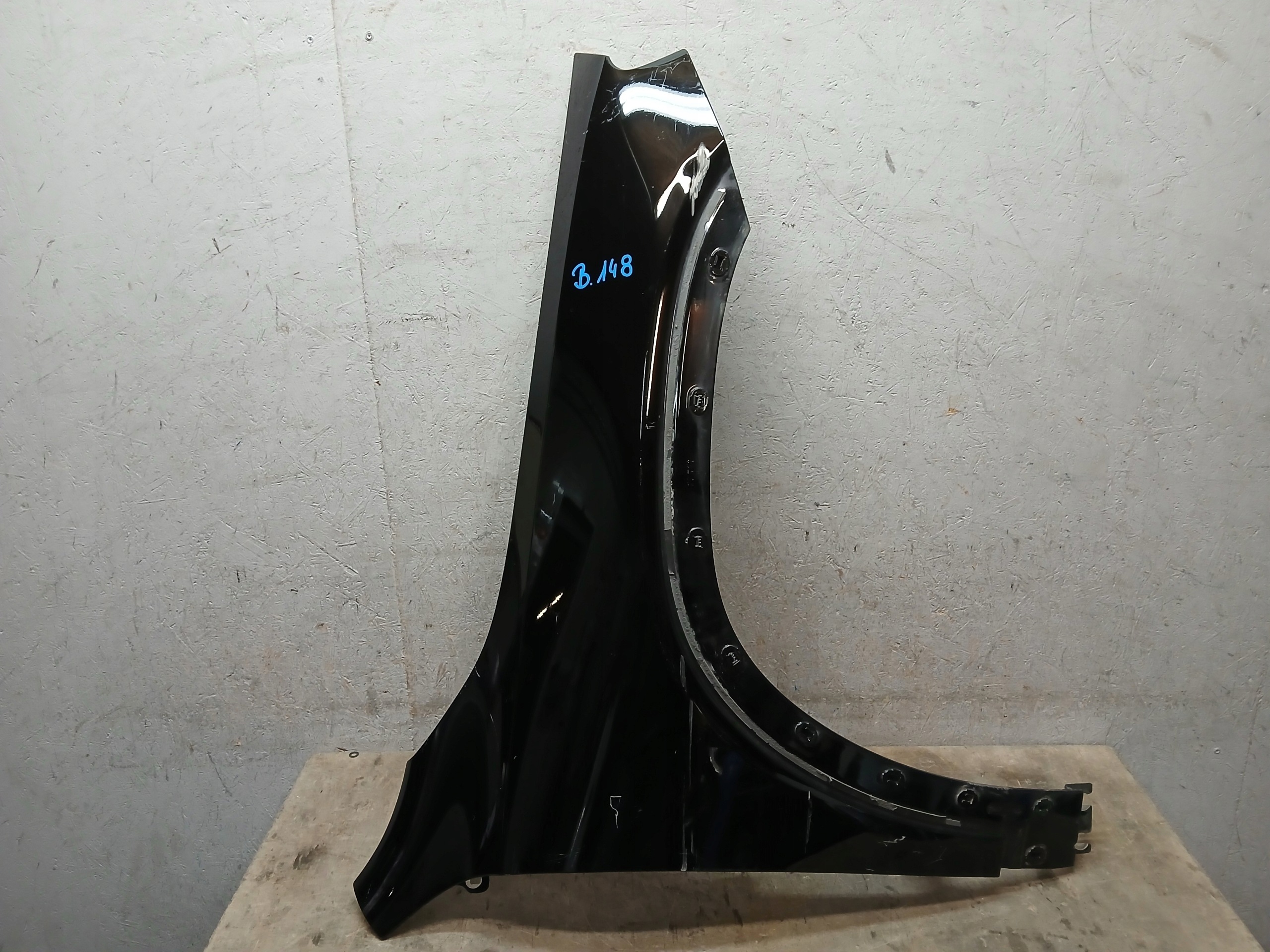 fender front right MERCEDES GLB W247 A247