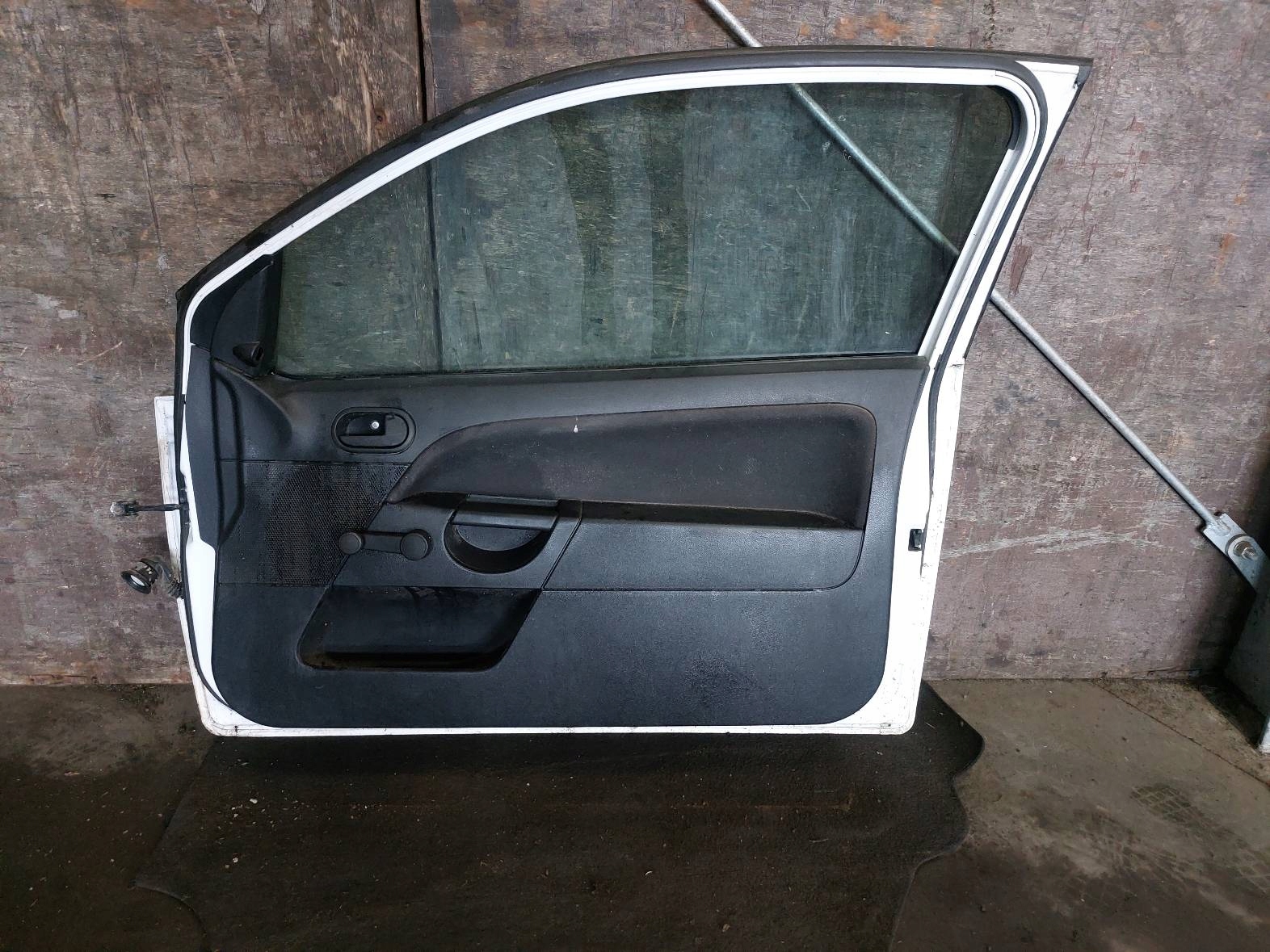 door complete right front FORD FIESTA MK5 LIFT