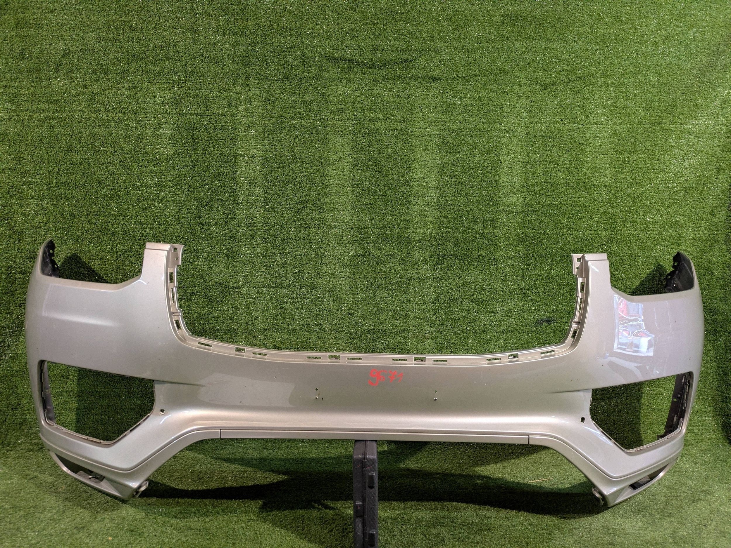front bumper front VOLVO XC90 II NR.Z9671