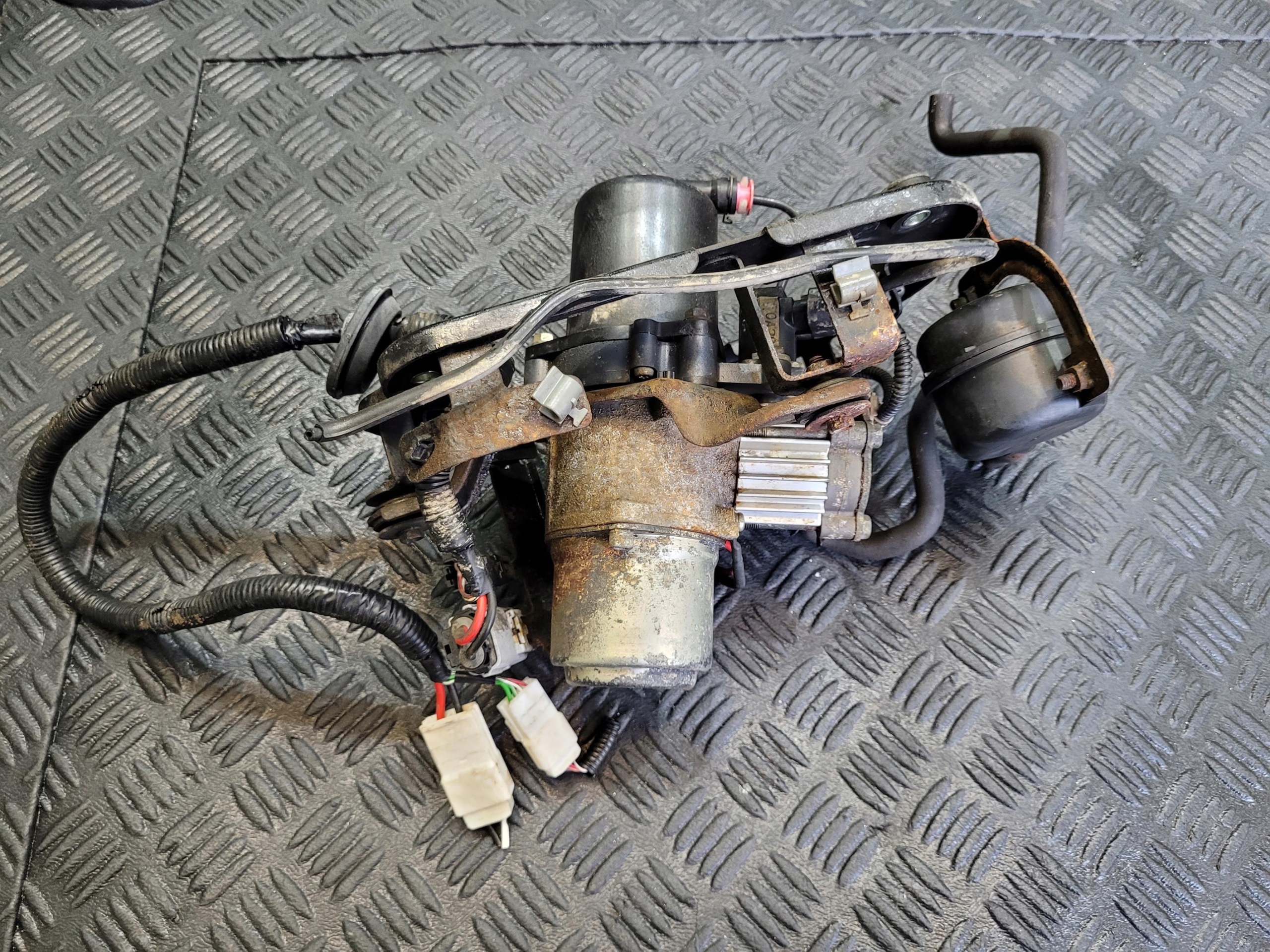 compressor; pump springing LEXUS RX III RX450 H HYBRID