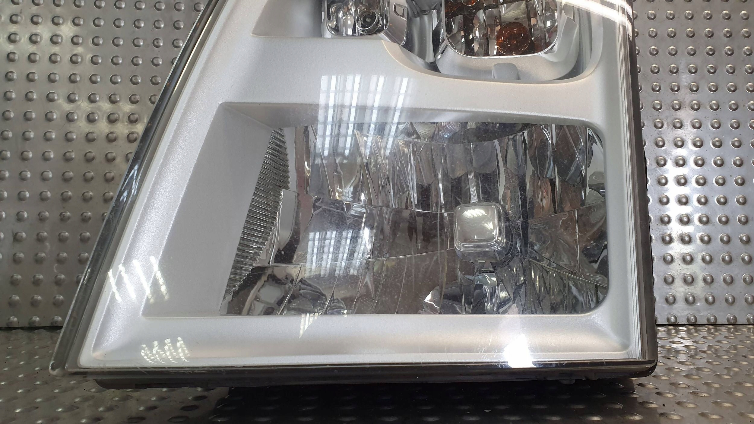 light front left FORD TRANSIT 6C11-13W030-DC 06