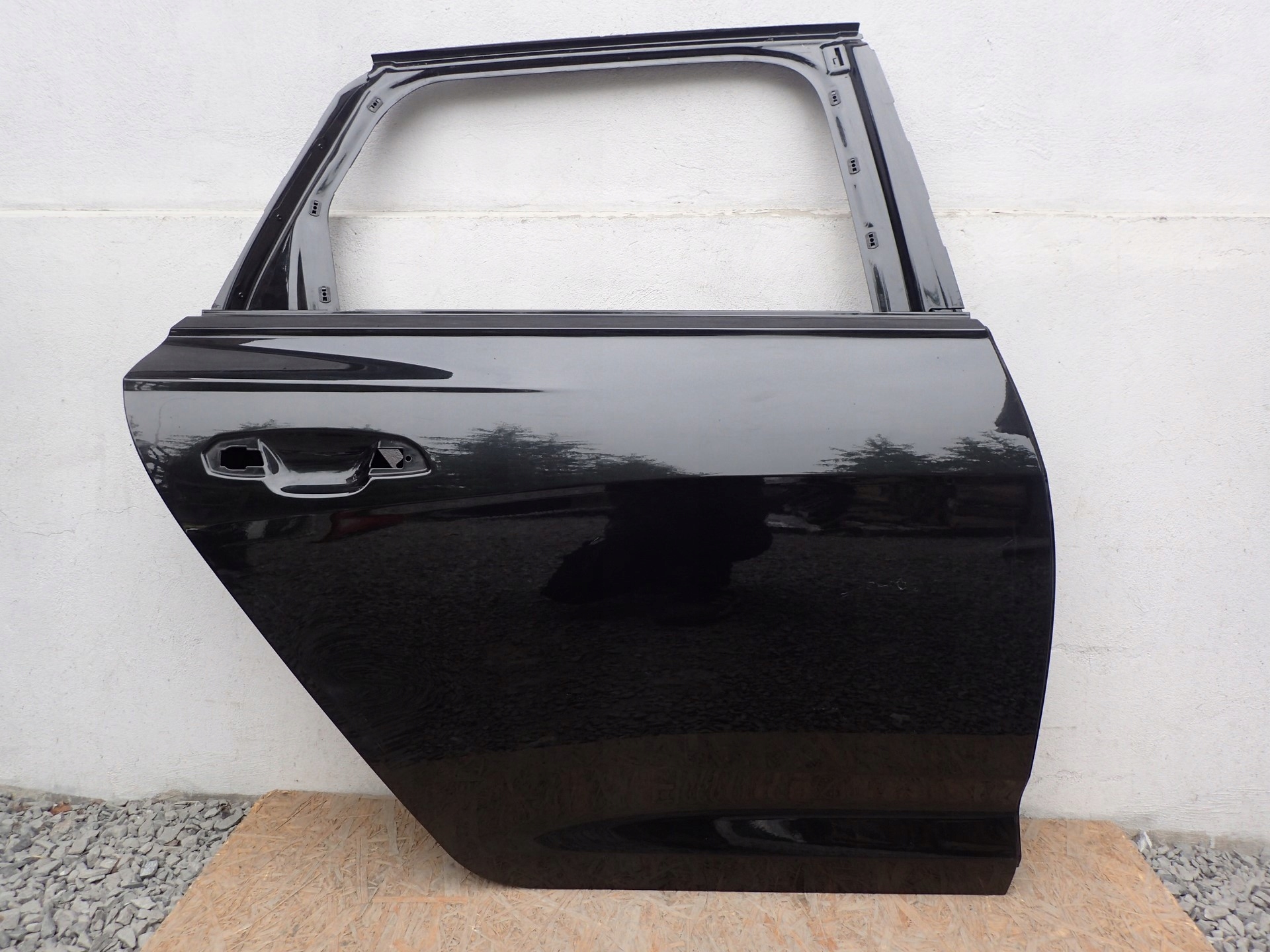 door right rear. right rear part AUDI A6 4K C8 KOMBI