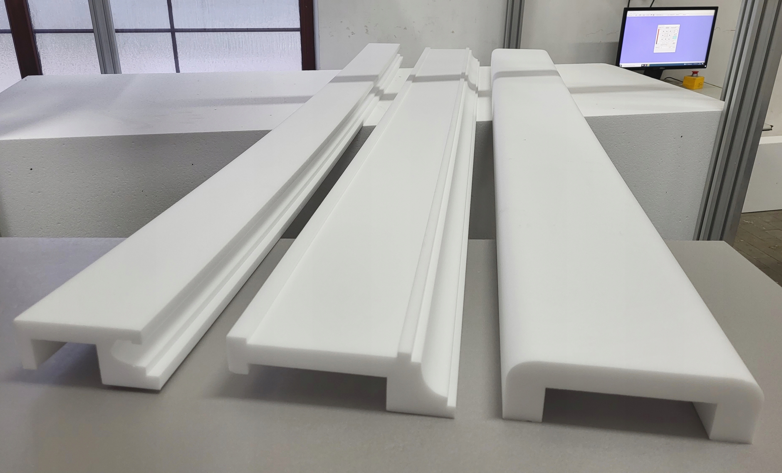 ELHARE Sufit Podwieszany LED Gzyms Halogenowy LH9A Rodzaj Profil