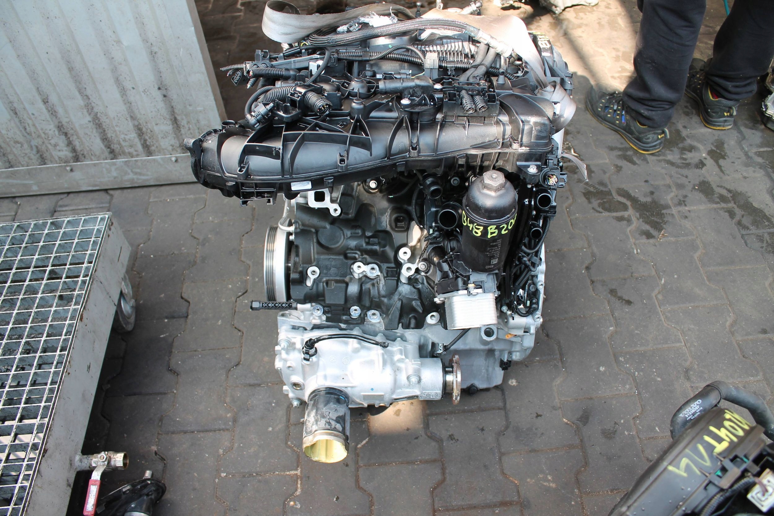 engine complete BMW B48B20A 6 TYSKM