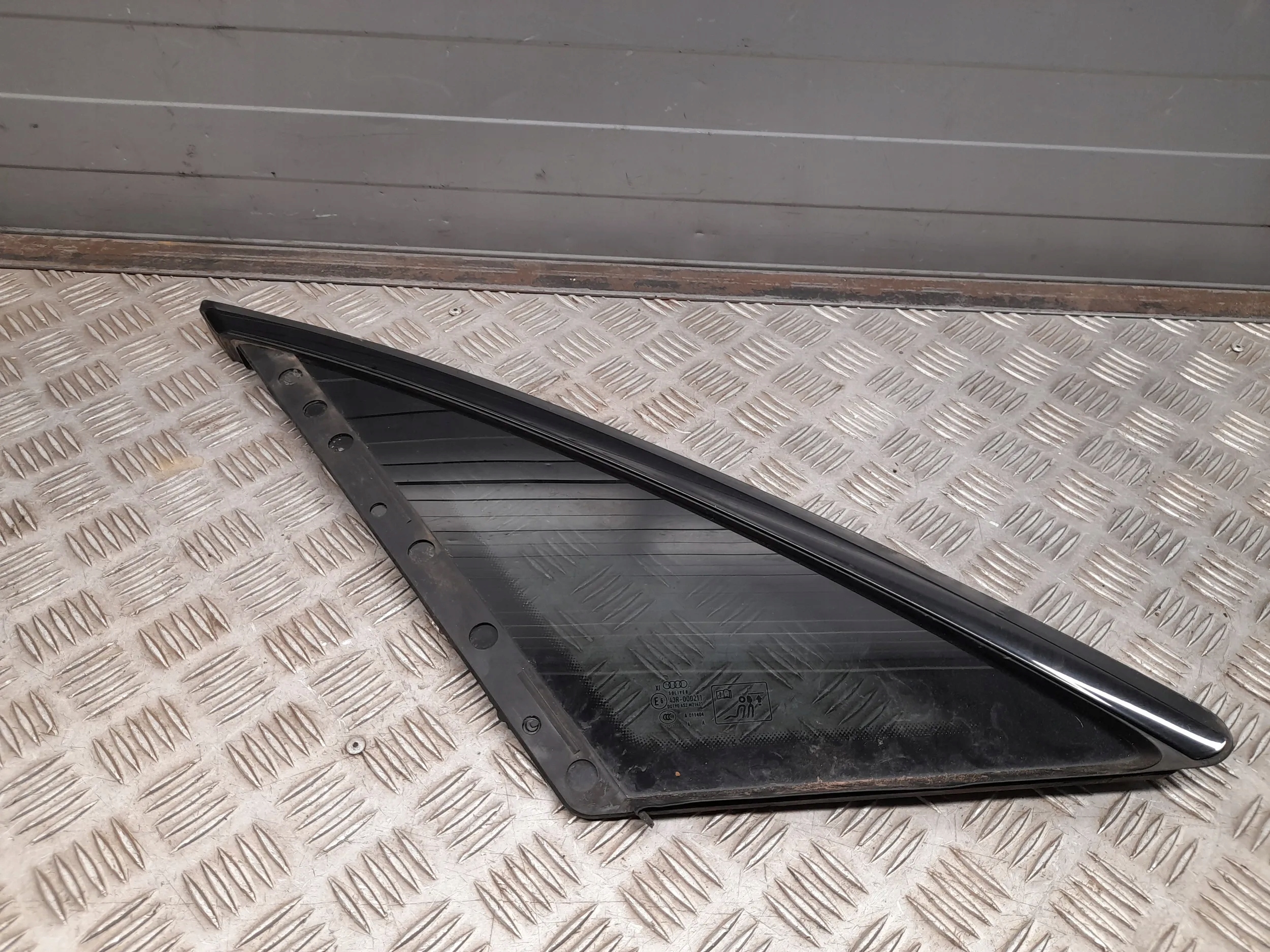 Audi A8 S8 D4 4Hh4845299 Зад. ліва Кузова