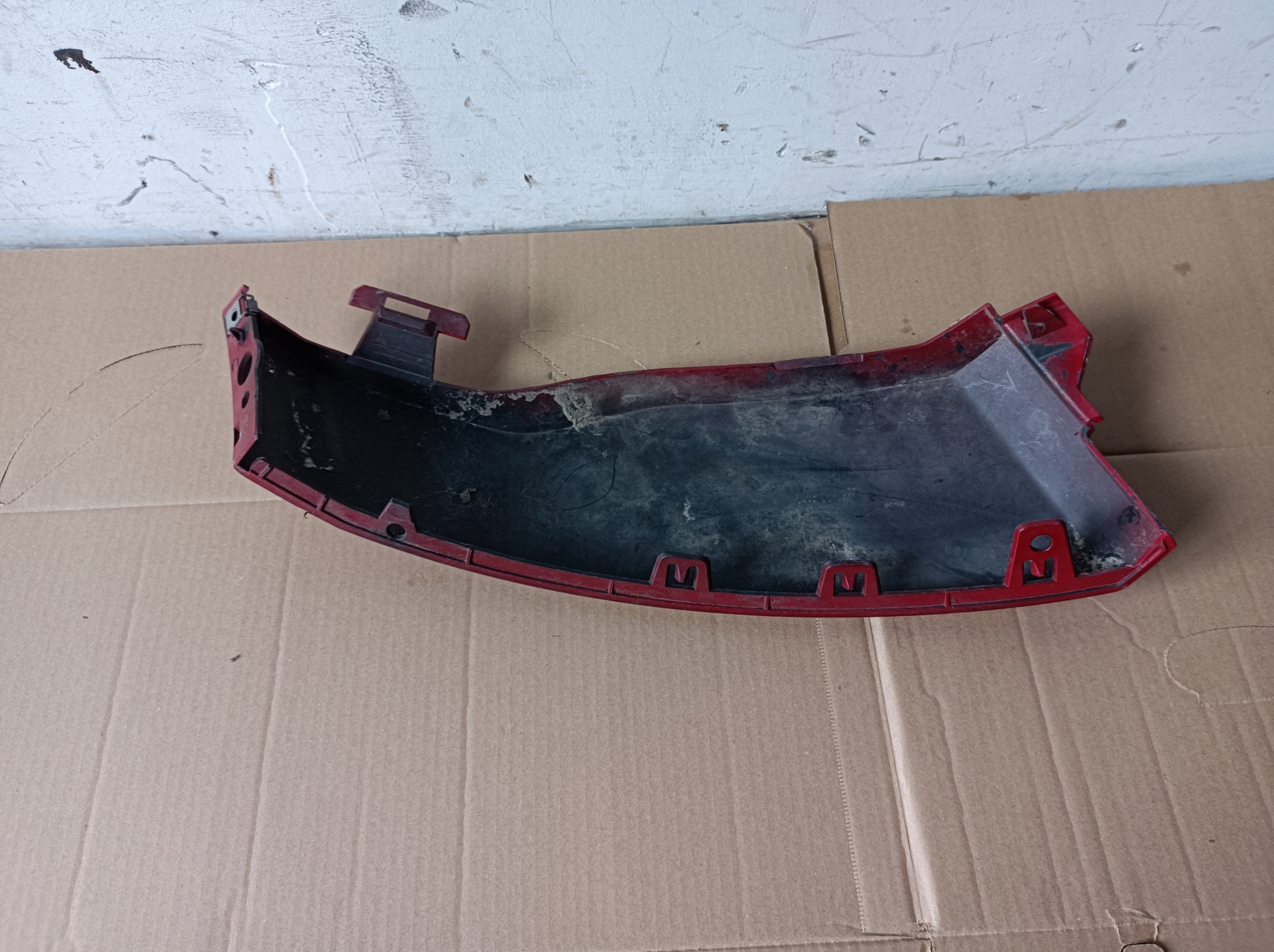 moulding of a bumper below LAMPE left front CITROEN BERLINGO III