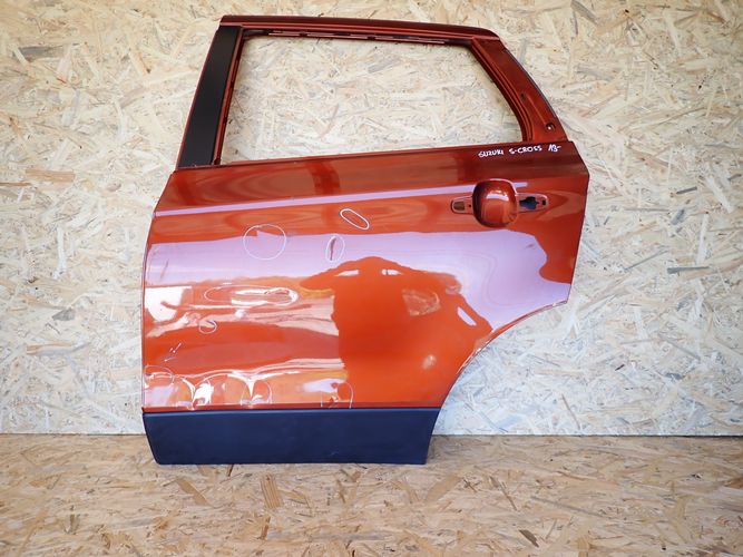 SUZUKI SX4 S-CROSS 13- door left rear. rear part