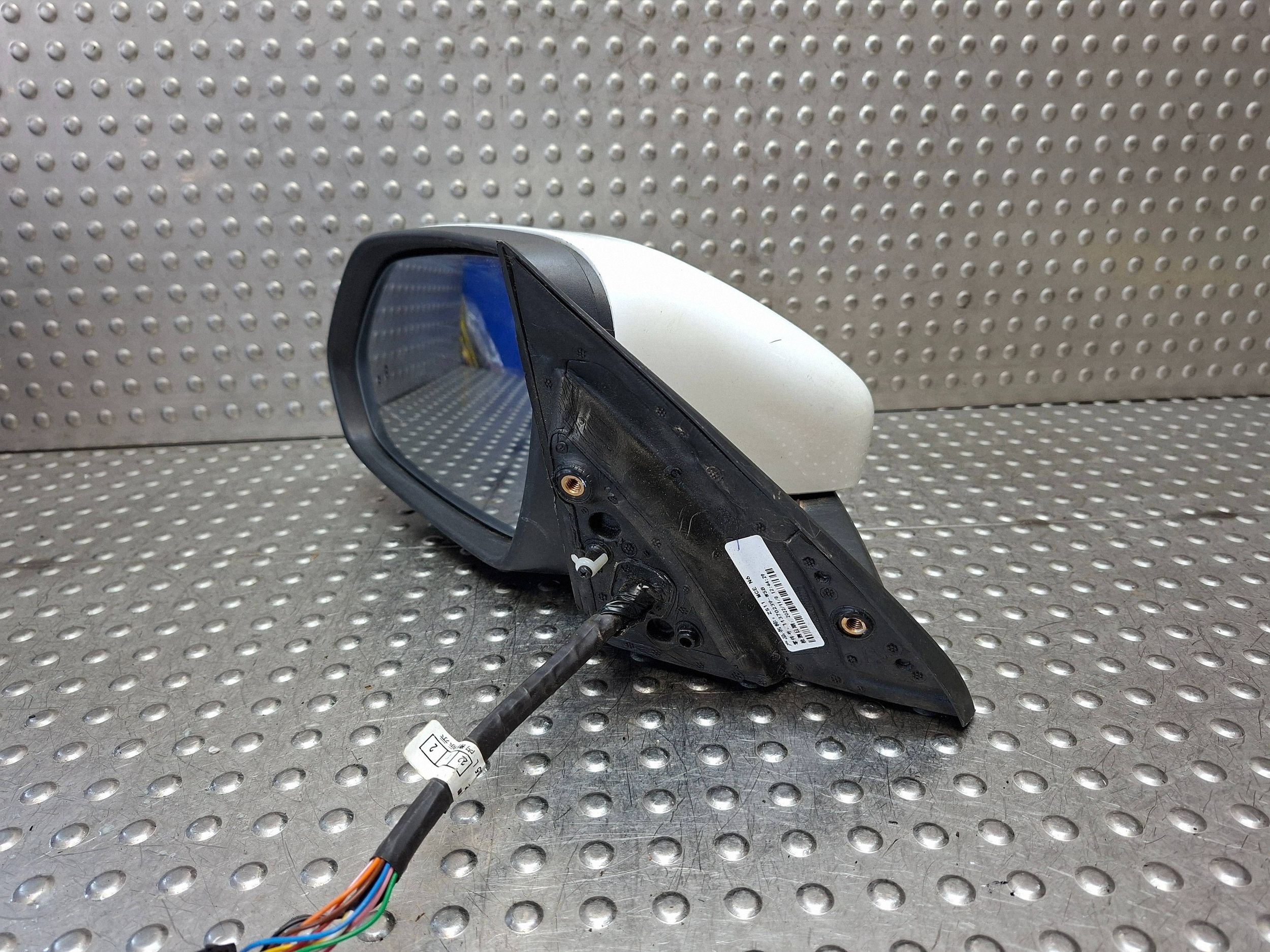 mirror left MG ZS 17- KAMERA 13 PIN EU 11370239