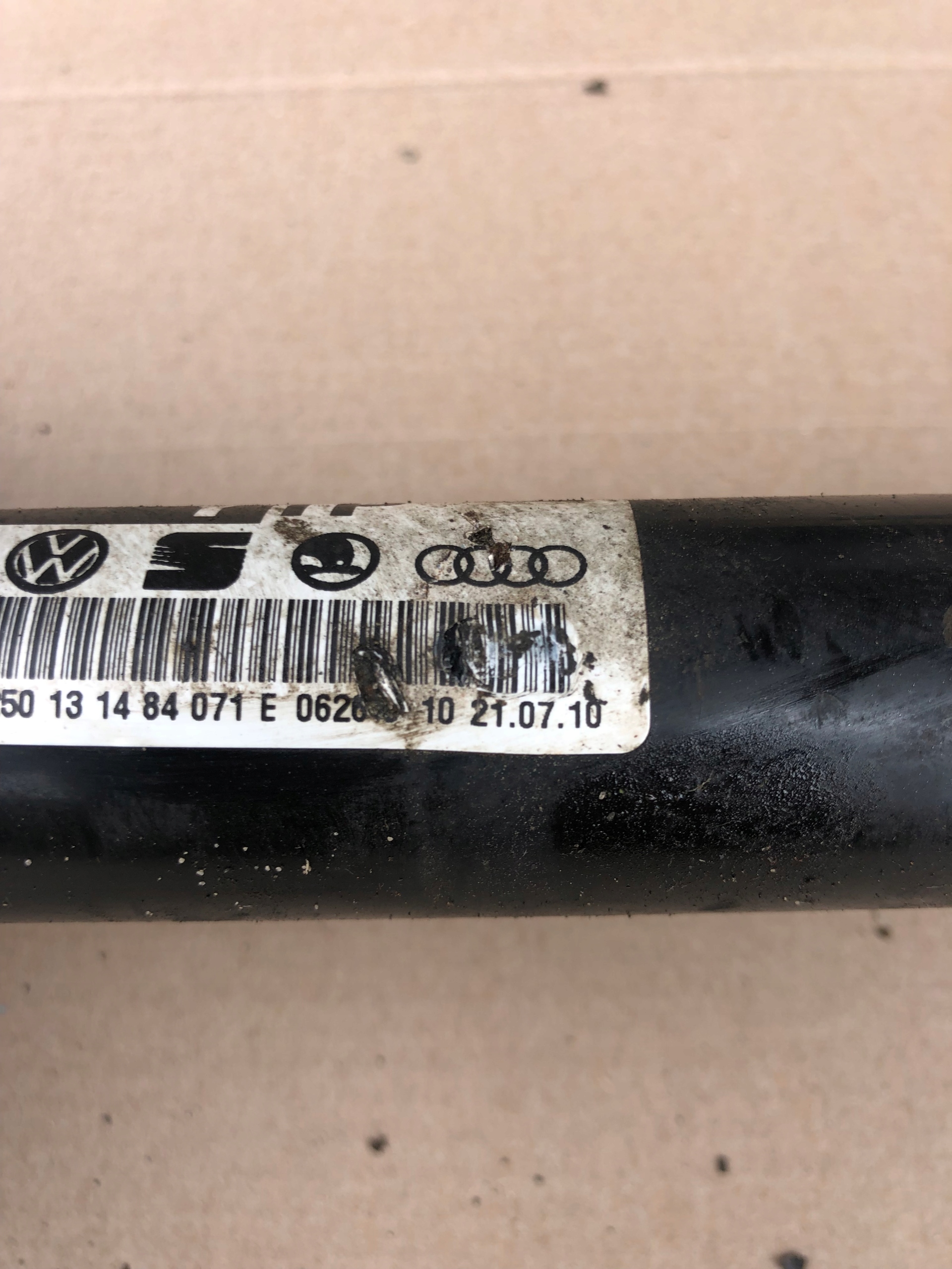 semi-axis left right AUDI A4 B8 8K0407271P