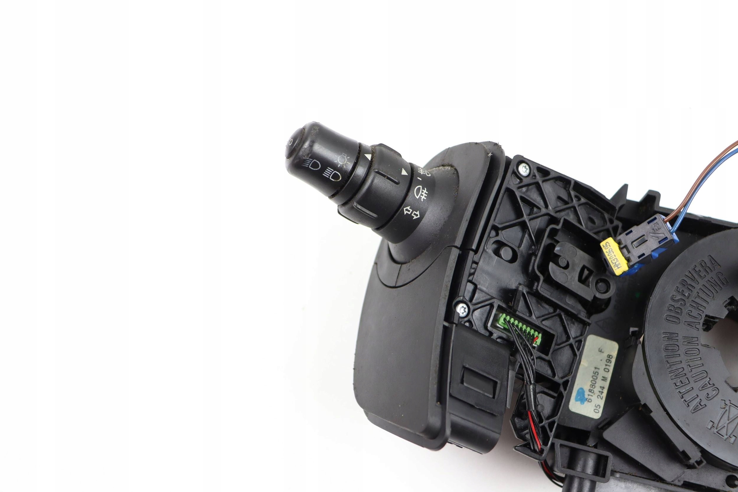 RENAULT MEGANE II SCENIC II steering wheel levers and controls control ring 61880051