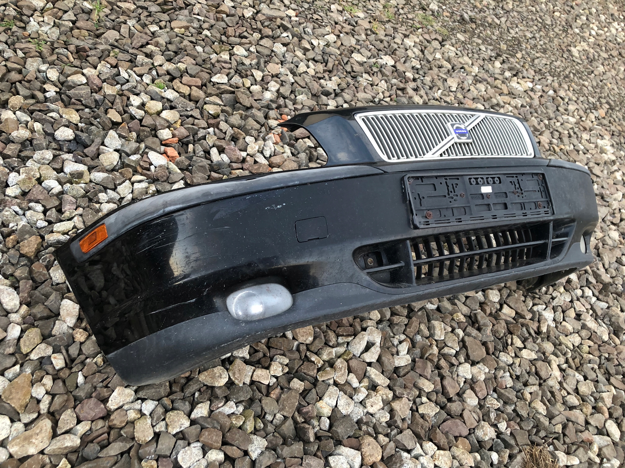 ZDERZAK PRZEDNI VOLVO S80 019-26 1998-2003