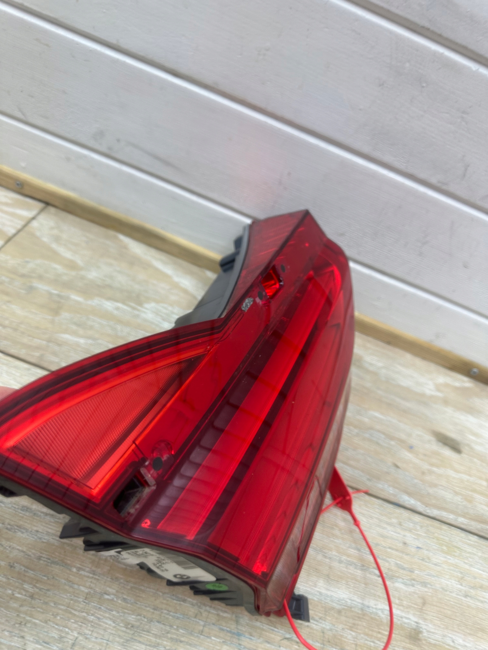 BMW 7 G11 G12 2017 left side lights of the rear bonnet boot