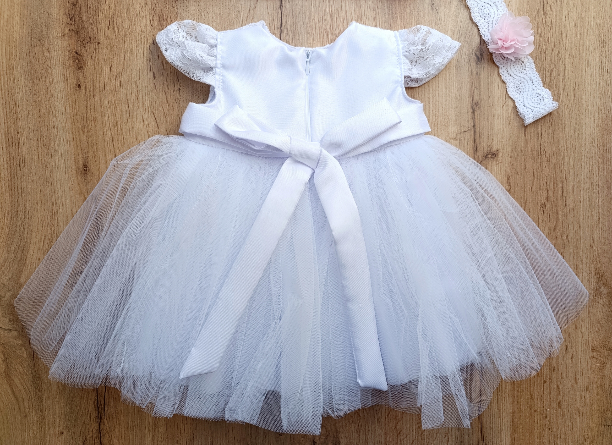 KELLO - Komplet: sukienka + bolerko + opaska 62 cm chrzest wesele Kolor biały