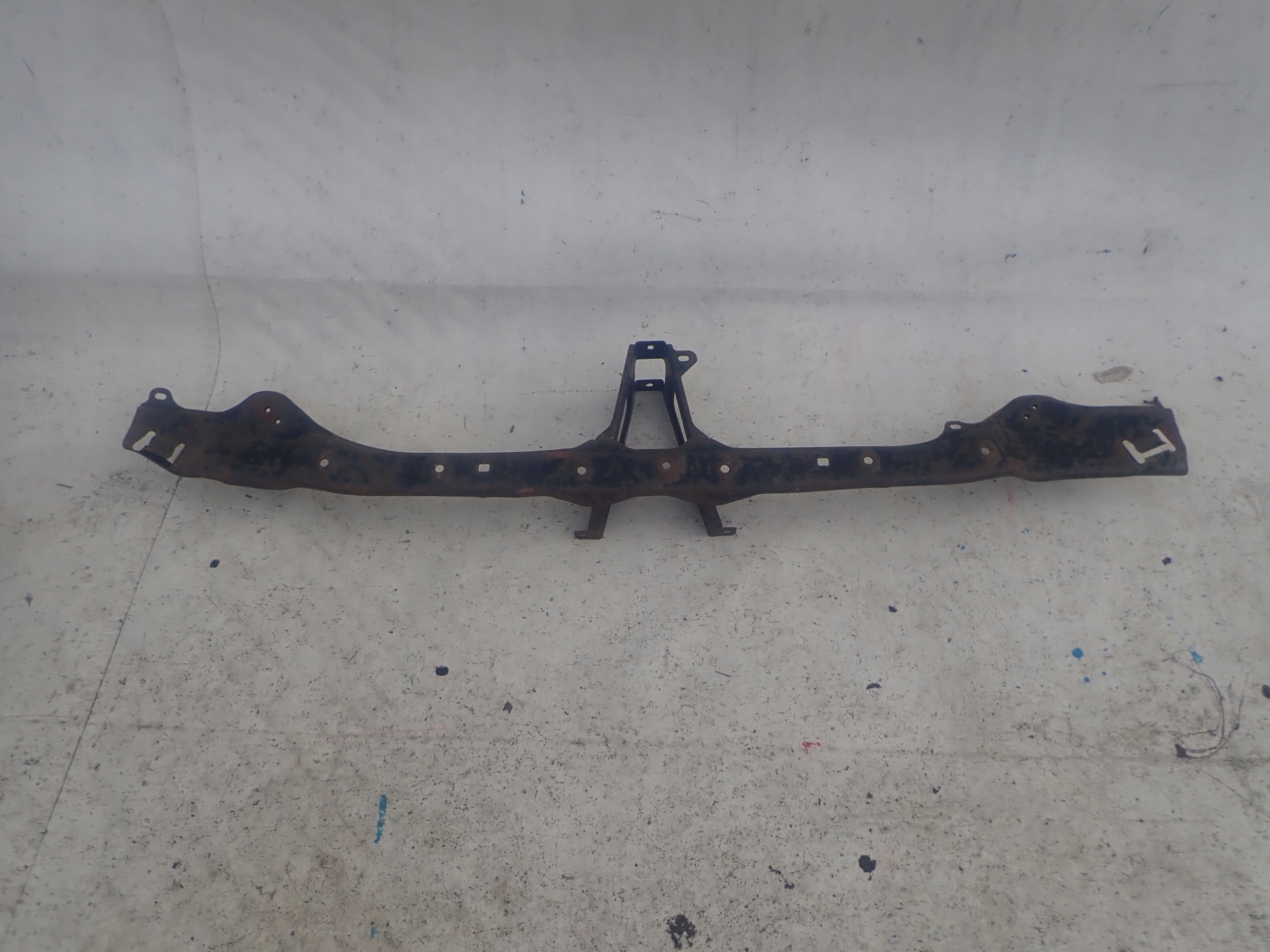 MITSUBISHI PAJERO IV 06- sider pillar of a bumper front