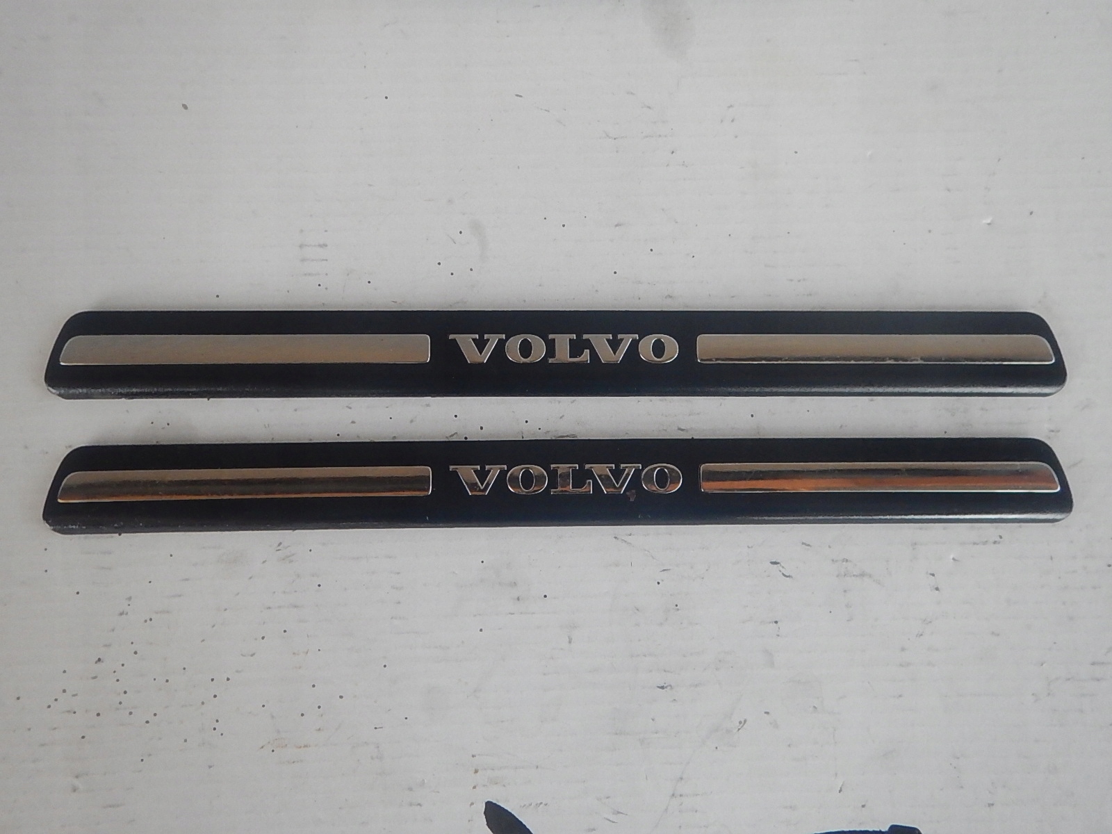 VOLVO S60 V70 I LIFT PRAWA LEWA OSŁONA LISTWA PRÓG