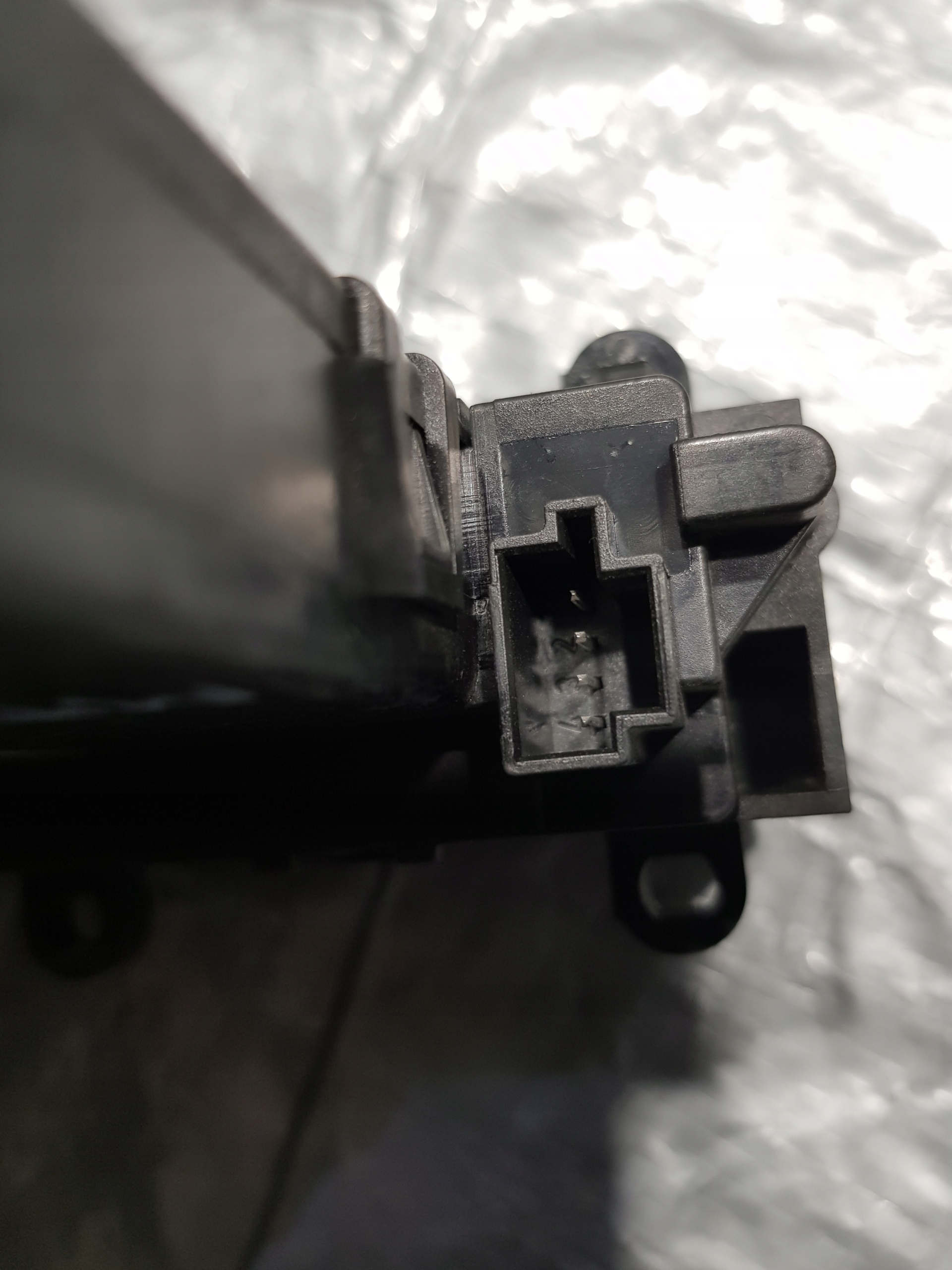 switch grzania Mercedes A-klasa 1698702310