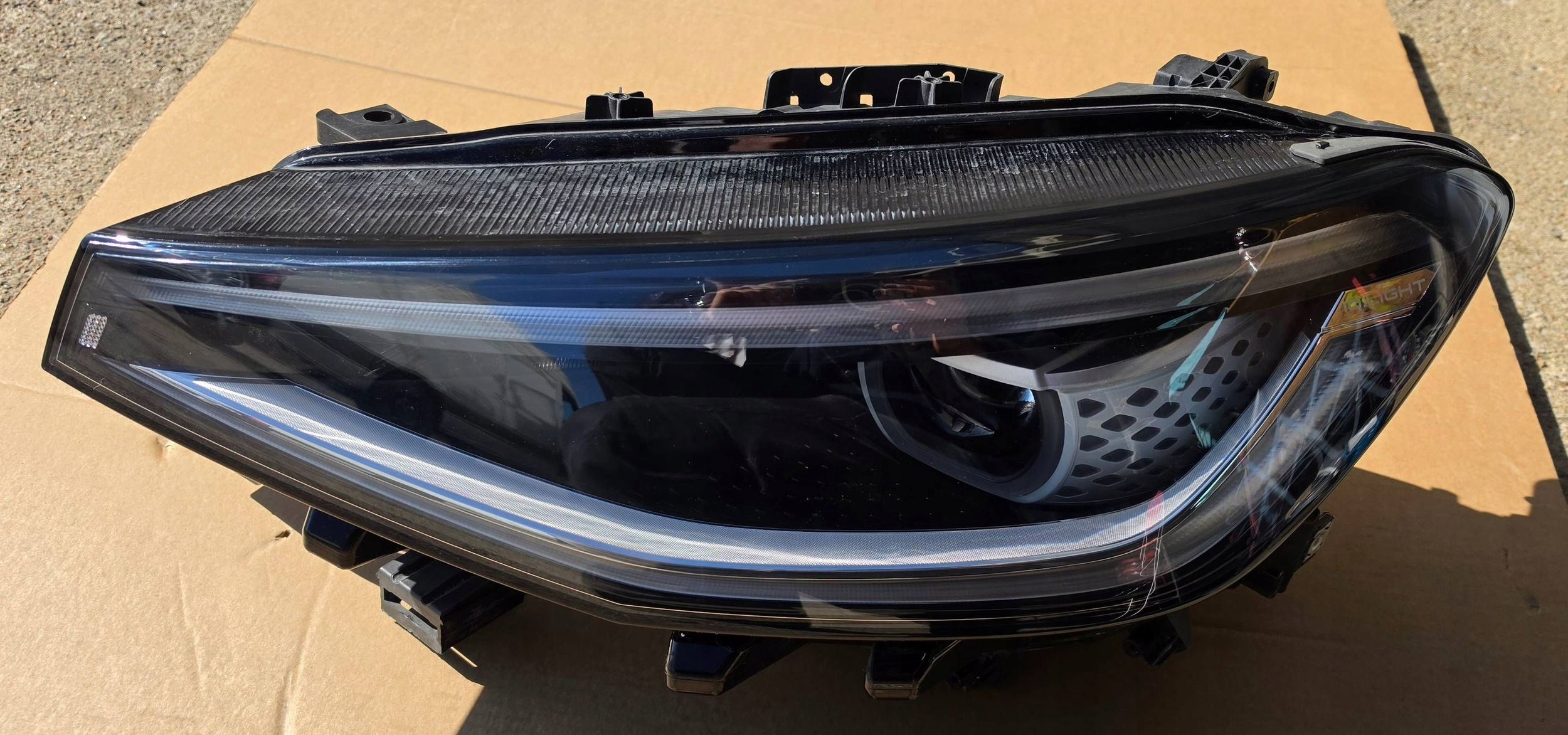 VW Id.4 ID4 light left IQ.Light