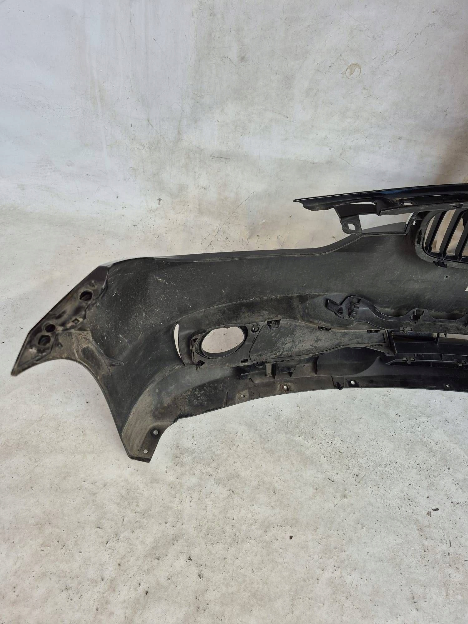 BMW 3 F30 F31 11- bumper front front