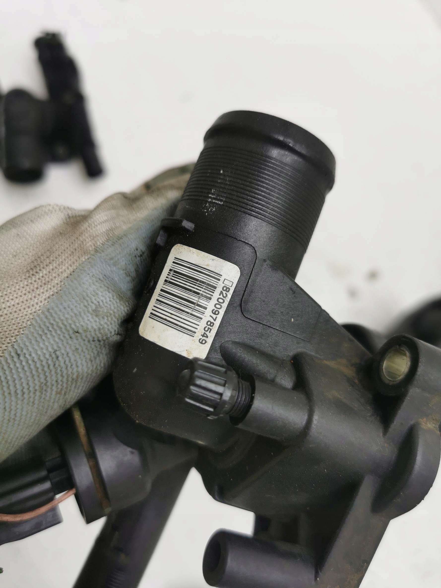 csomag TERMOSTATU RENAULT MASTER III 8200978549