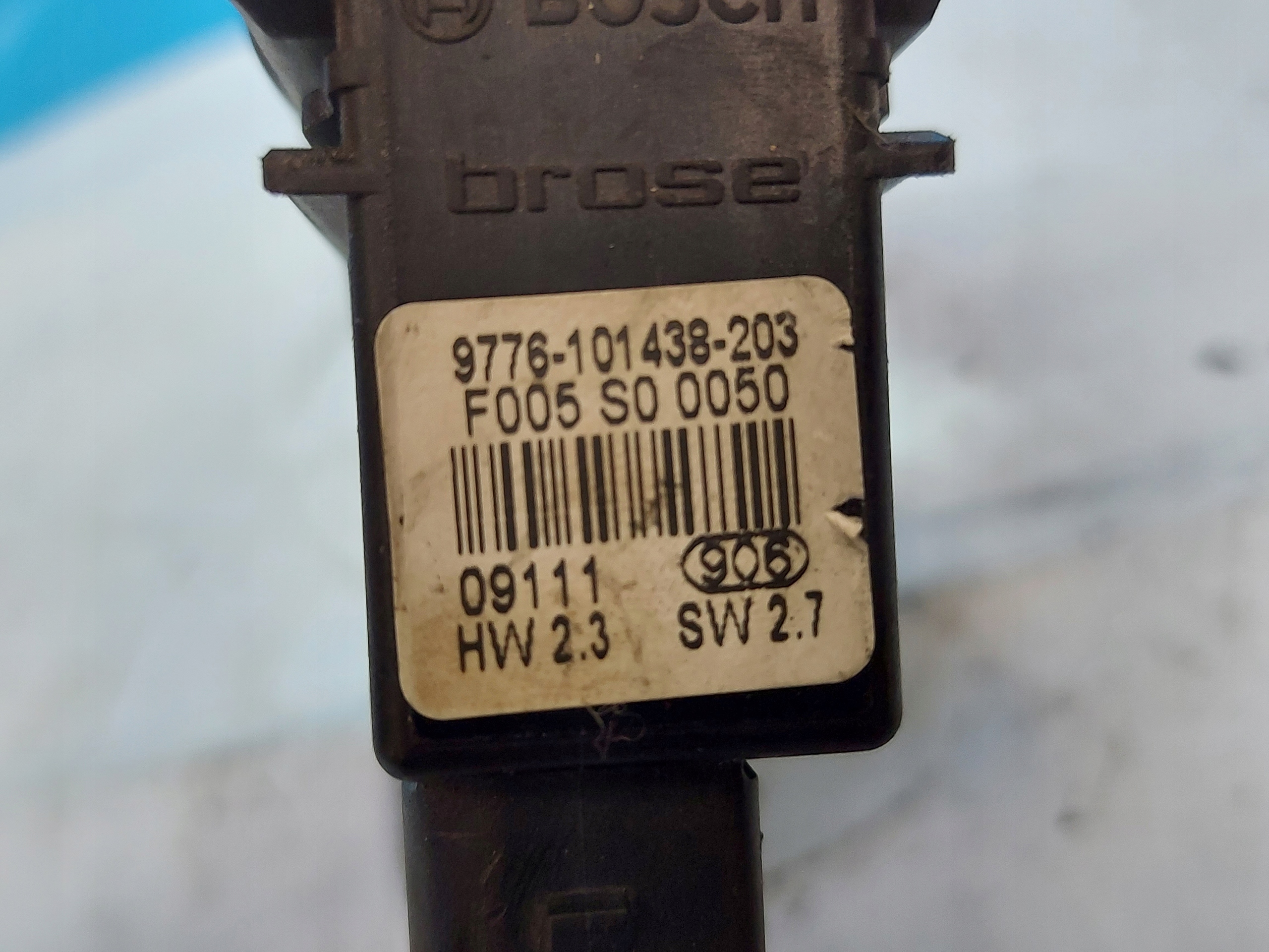 engine lifting windows VW BORA 9776101438203 right rear part