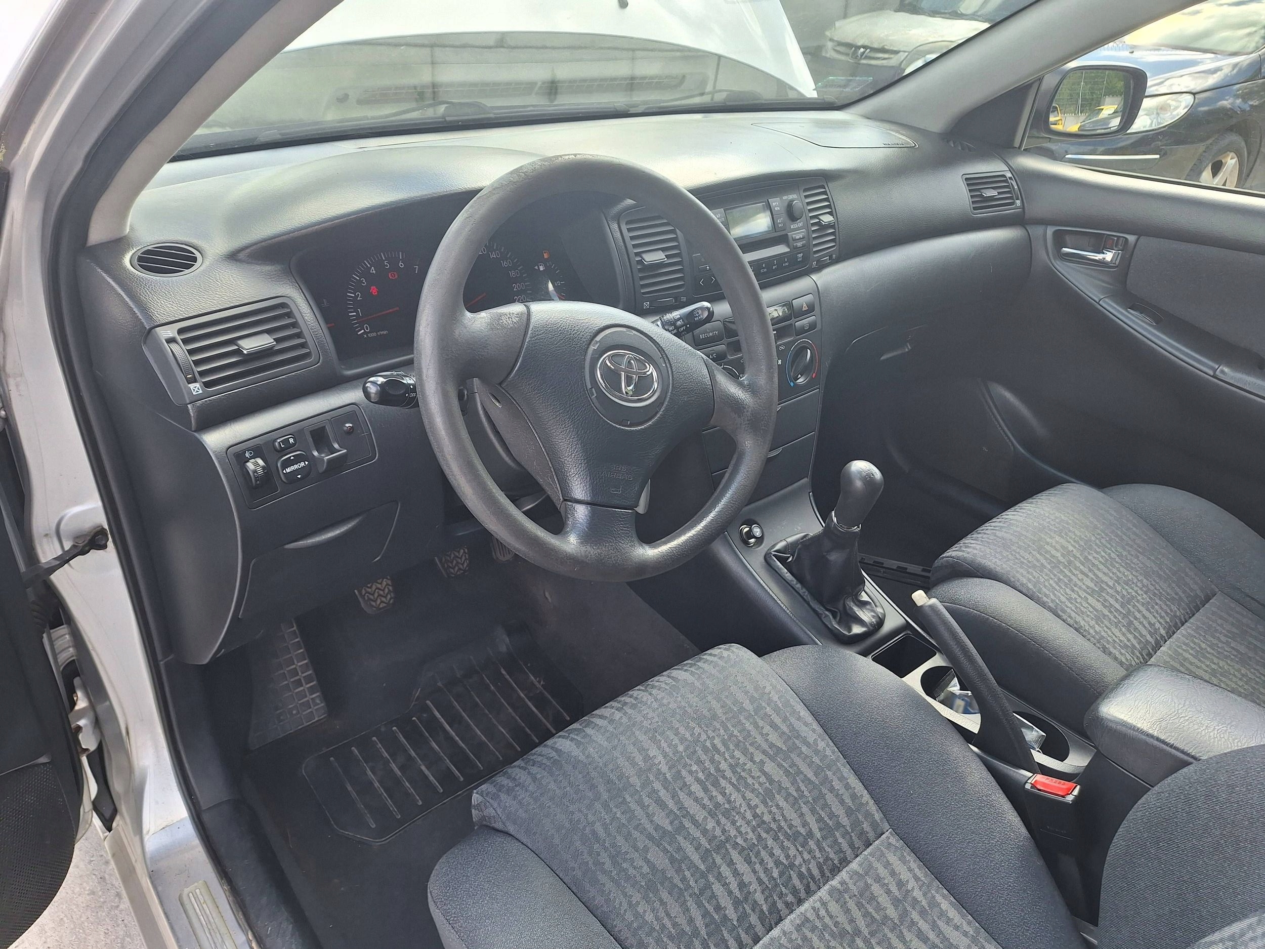 Toyota Corolla IX E120 E12 door front left left DO KOMBI 199 TURKEY NM