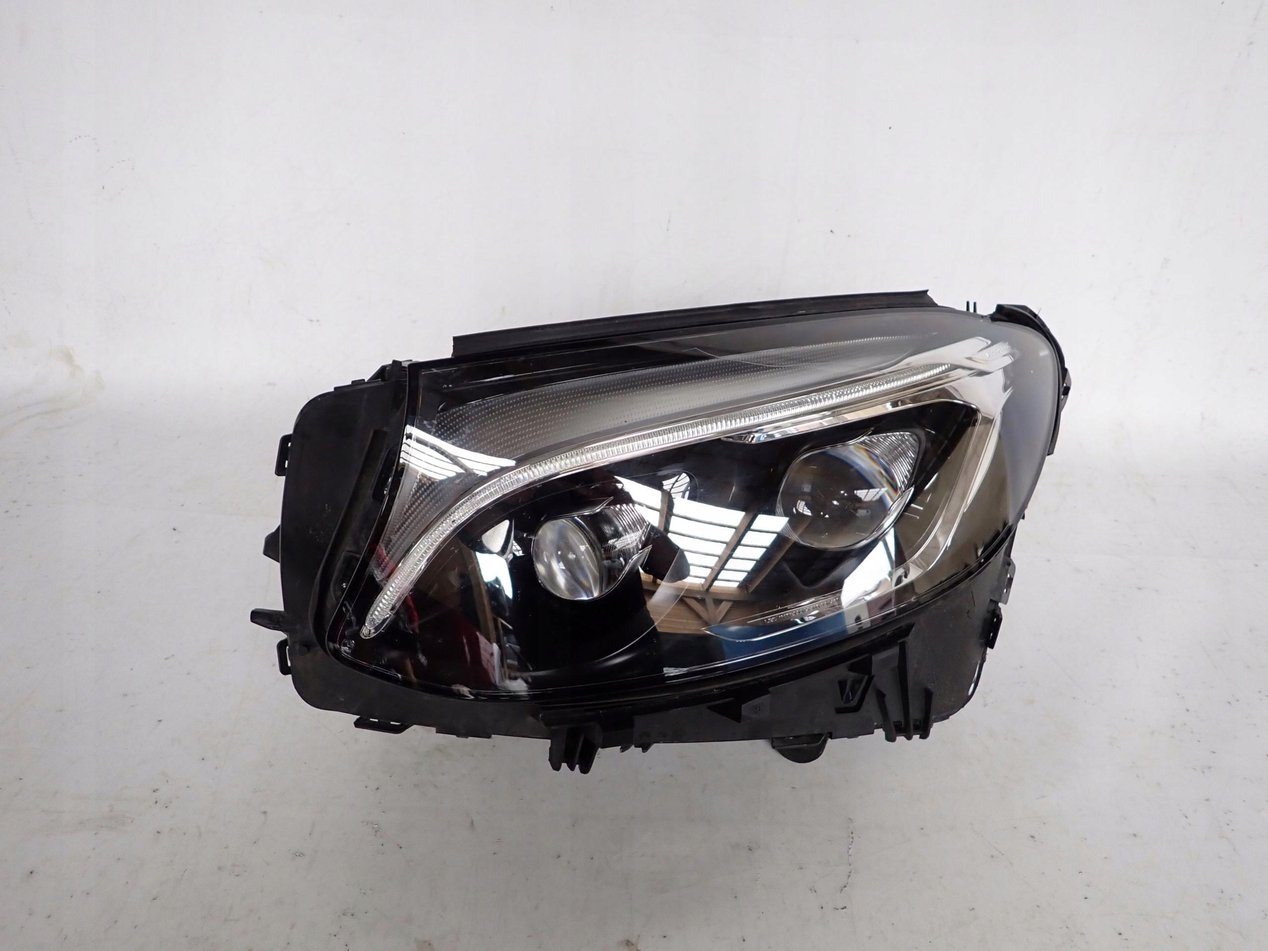 light front front left MERCEDES GLC W253 FULL LED ILS A2539065701 EUROPA