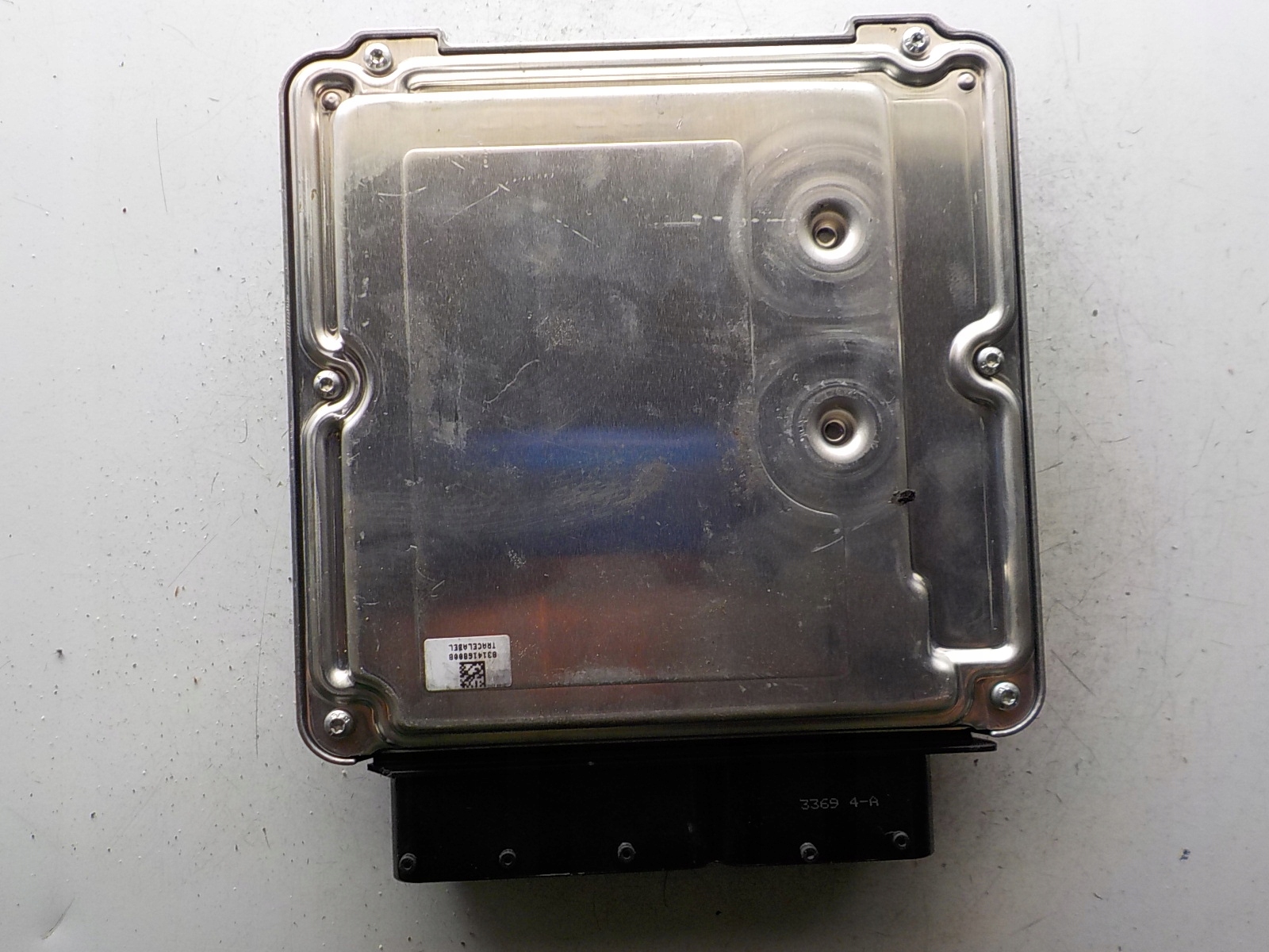 AUDI computer control unit 03L906022Q 0281015038