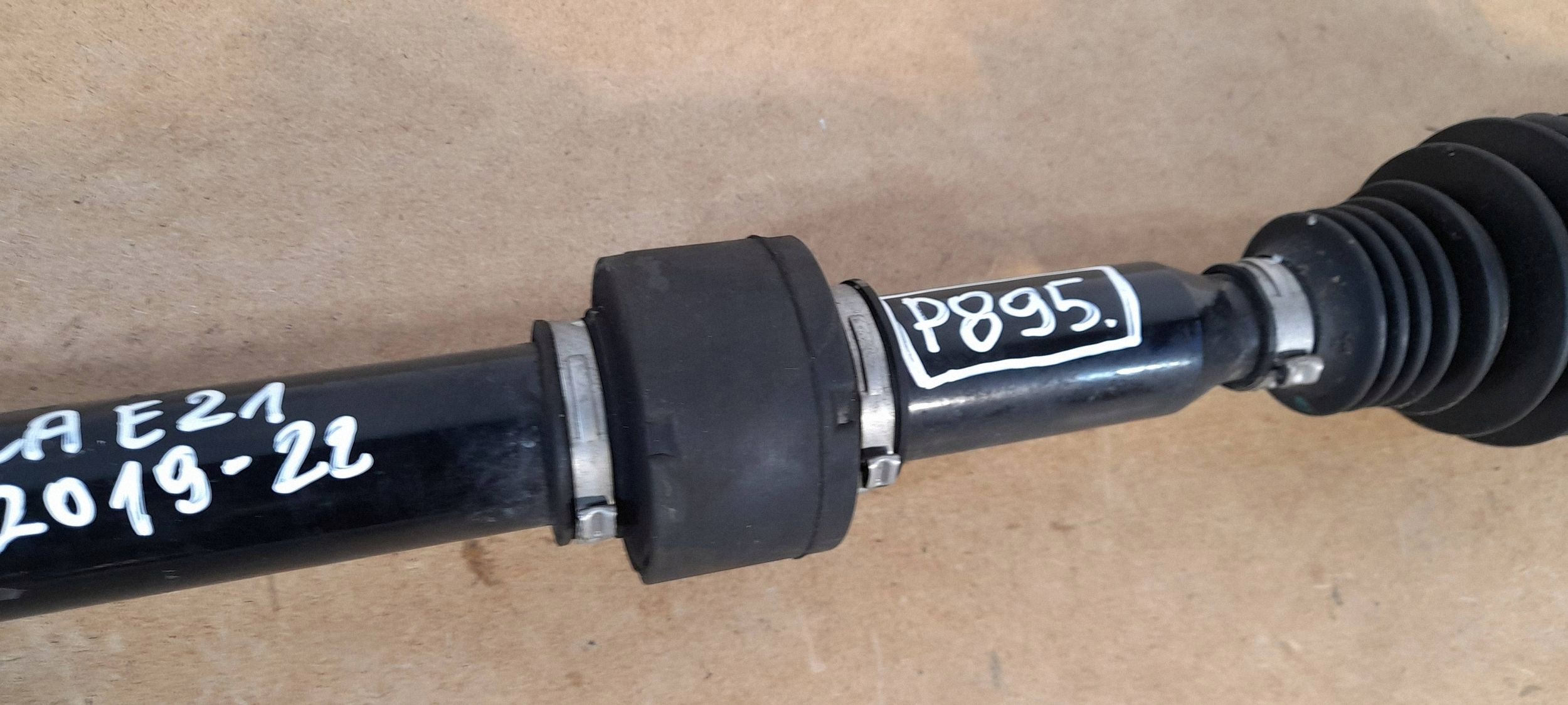 Toyota Corolla E21 1,8H 2019-2022r semi-axis front right 4341002C20 (P895)